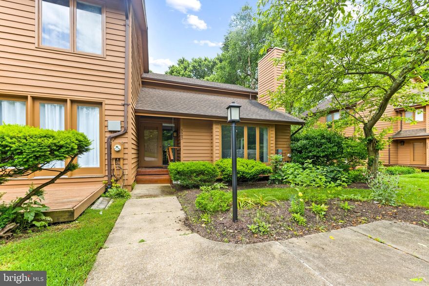 OFFERS DUE BY SUNDAY, JUNE 2ND AT 5 P.M. This end unit townhome in the sought after Scarborough Community in Columbia offers peaceful living without CPRA dues!  The open floorplan welcomes you into the foyer and adjoining family room with custom molded fireplace mantel.  Step up to the dining room with plenty of room to entertain.  The open kitchen features white cabinetry, breakfast area and  glass door access to the deck.  Your private oasis awaits in the upper level  primary bedroom and bath including a spacious sitting room or study.  2 additional bedrooms and bathroom can be found in the lower level.  Storage is plentiful in the laundry/storage room in the lower level.  Multi-Level decks and a lower level walk-out allow you to enjoy the outdoors and the professionally landscaped open space; assigned parking included; close to shopping, restaurants and commuter routes.  HOA maintains lawn care, snow removal, tennis courts, pond and trash removal.  Windows, Dryer and Roof (2016), Washing Machine (2023), HVAC (2023), Electrical Boxes (2024), Handmade Fireplace Mantel (2017). Ready for immediate occupancy, don't miss out on this opportunity!