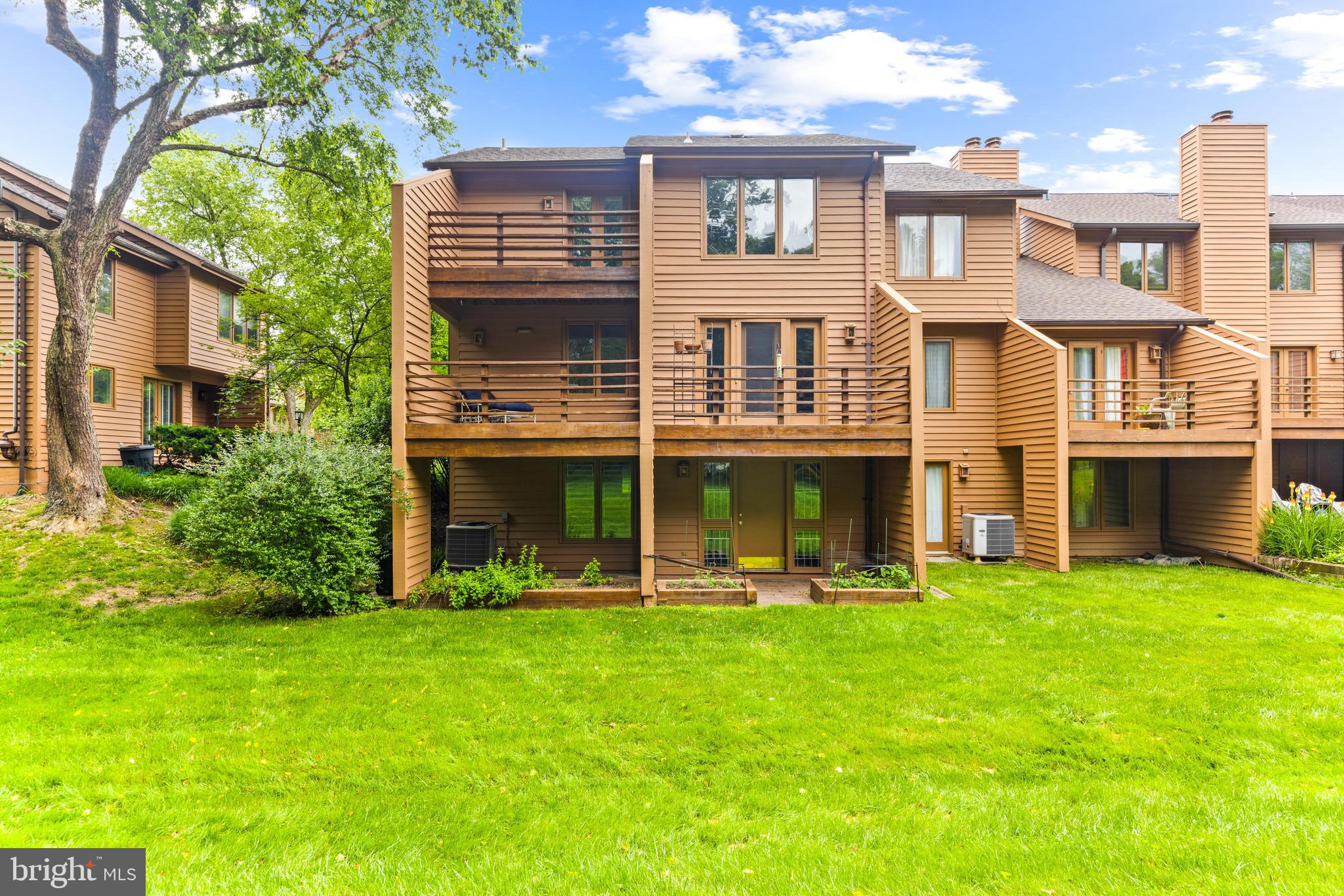 SCARBOROUGH - Residential