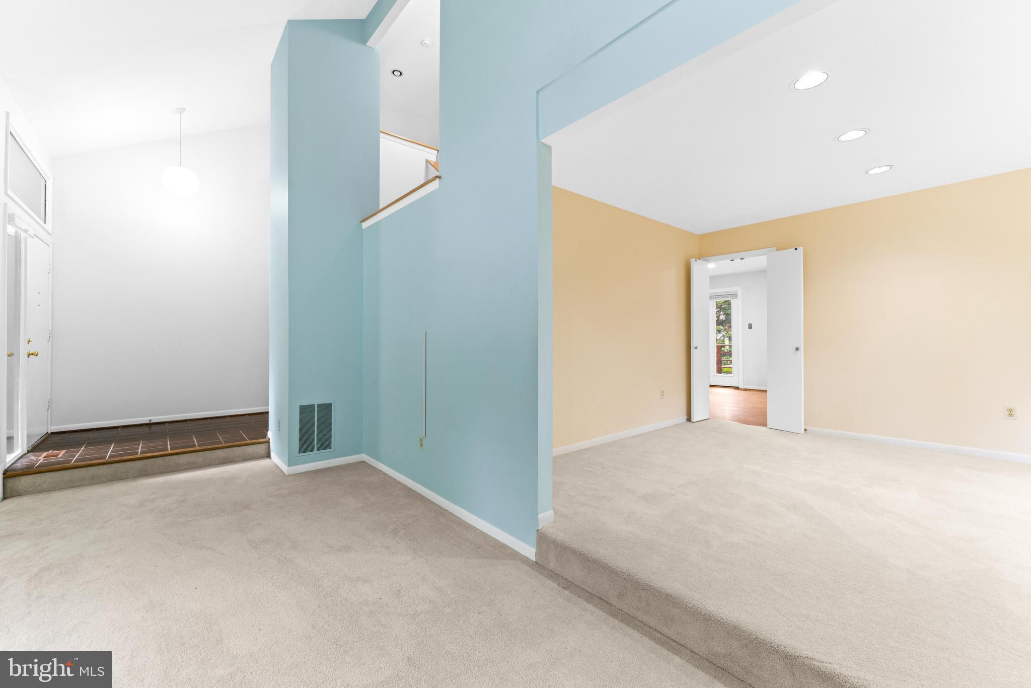 SCARBOROUGH - Residential