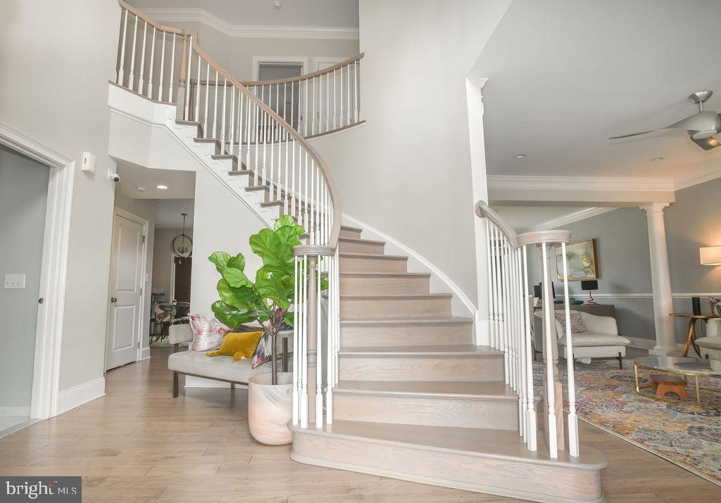 GREENVILLE OVERLOOK - Residential Lease