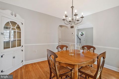 Tiny photo for 601 Forest View Road, LINTHICUM HEIGHTS, MD 21090 (MLS # MDAA2142064)