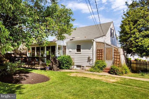 Tiny photo for 601 Forest View Road, LINTHICUM HEIGHTS, MD 21090 (MLS # MDAA2142064)