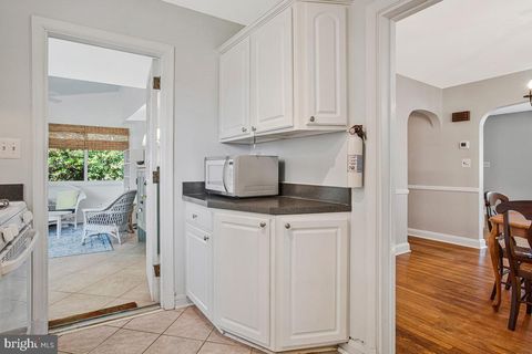 Tiny photo for 601 Forest View Road, LINTHICUM HEIGHTS, MD 21090 (MLS # MDAA2142064)