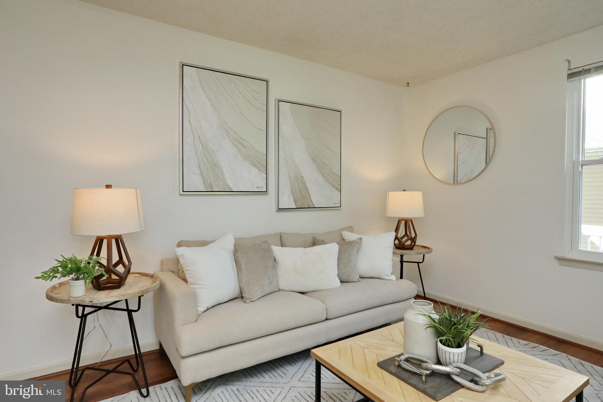 DORCHESTER - Residential