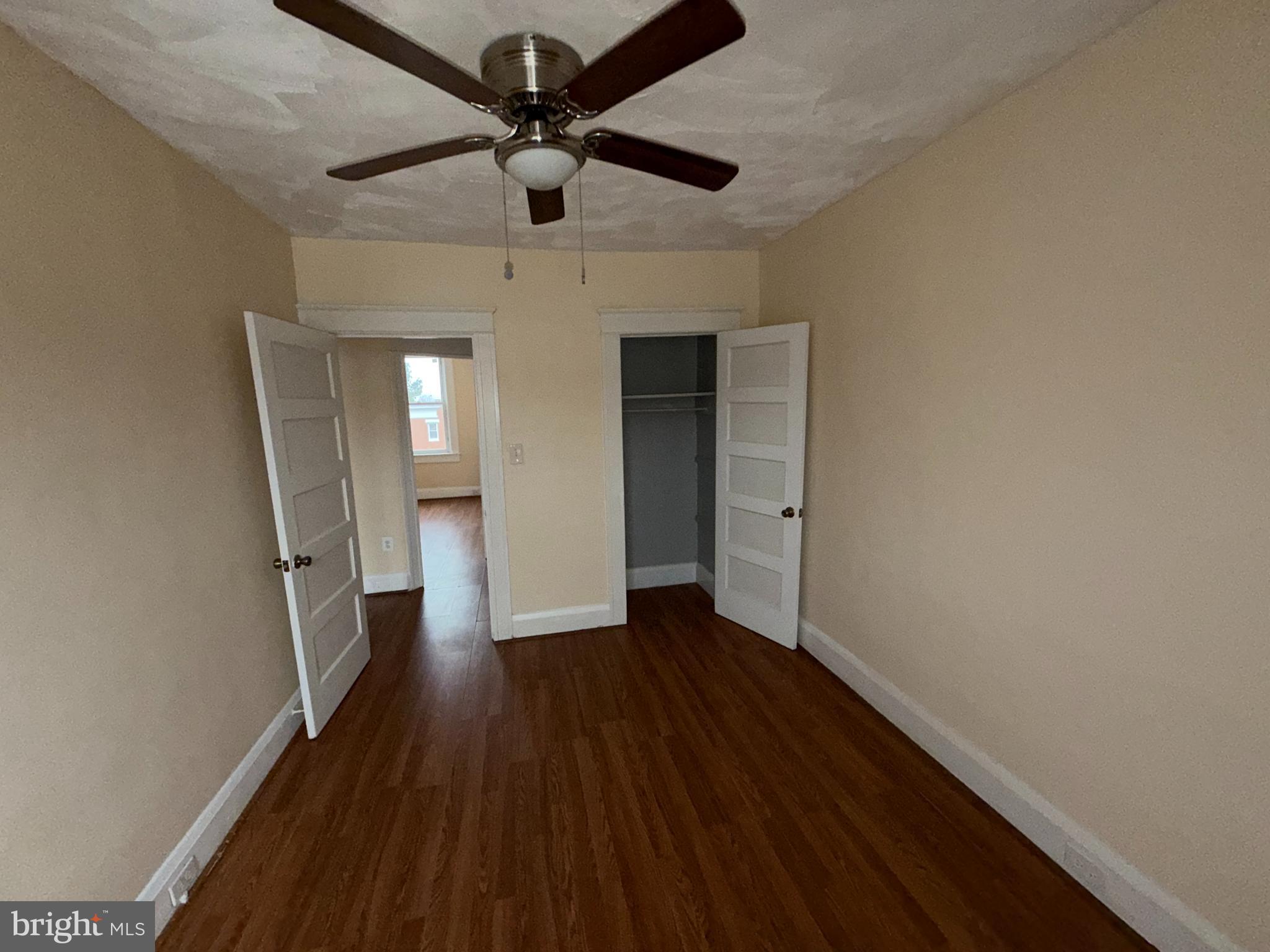 MONTEBELLO - Residential