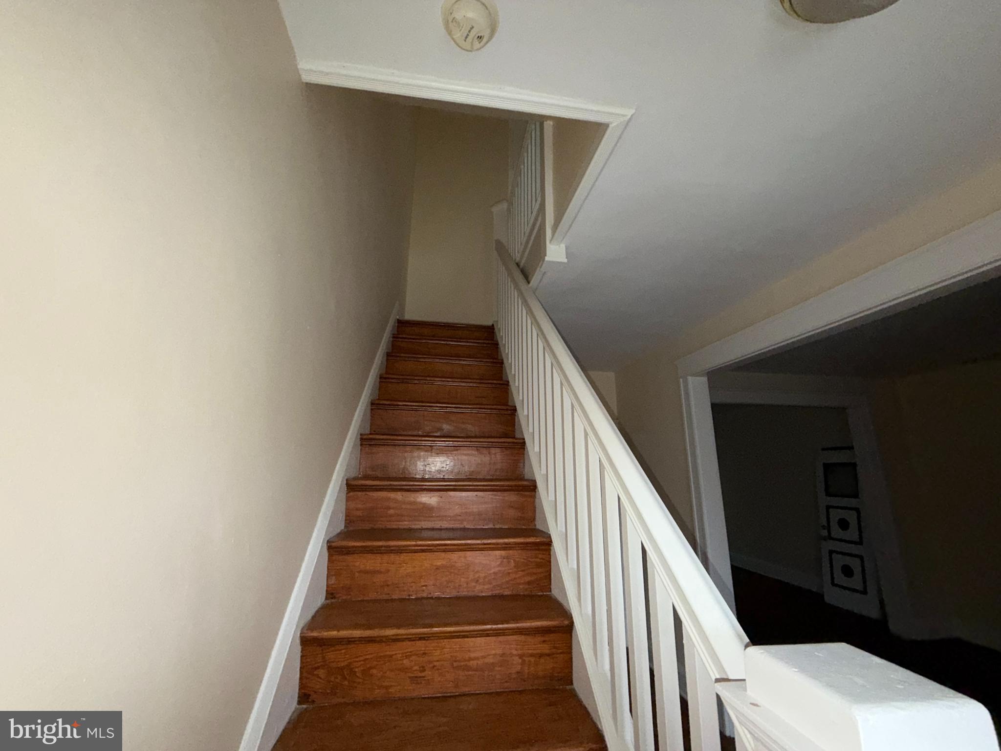 MONTEBELLO - Residential