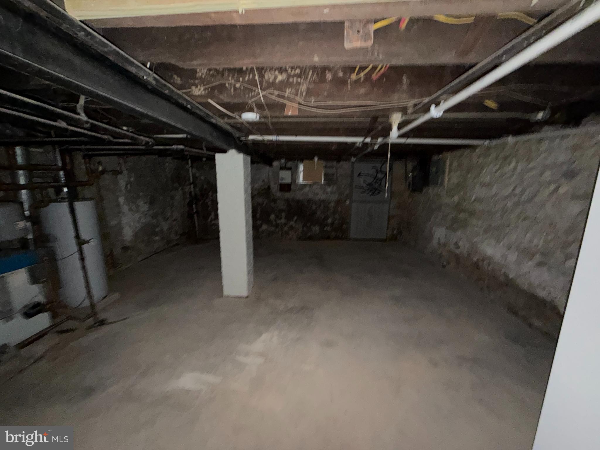 MONTEBELLO - Residential