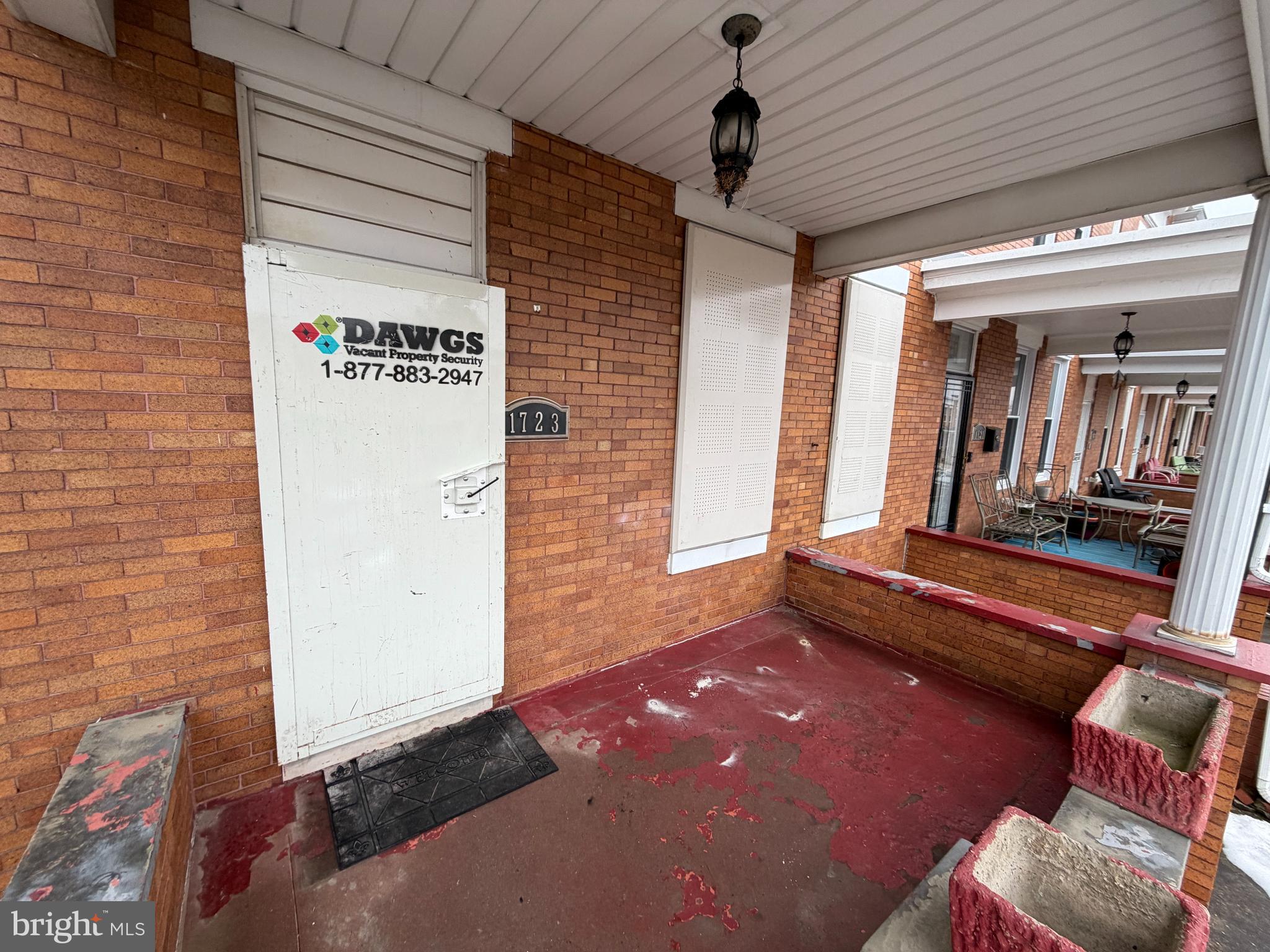 MONTEBELLO - Residential