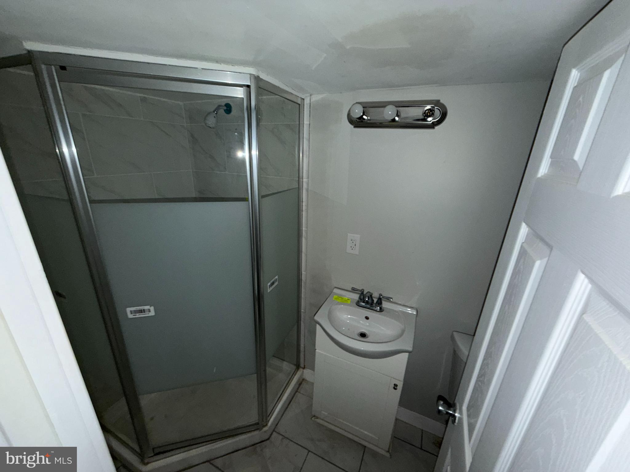 MONTEBELLO - Residential