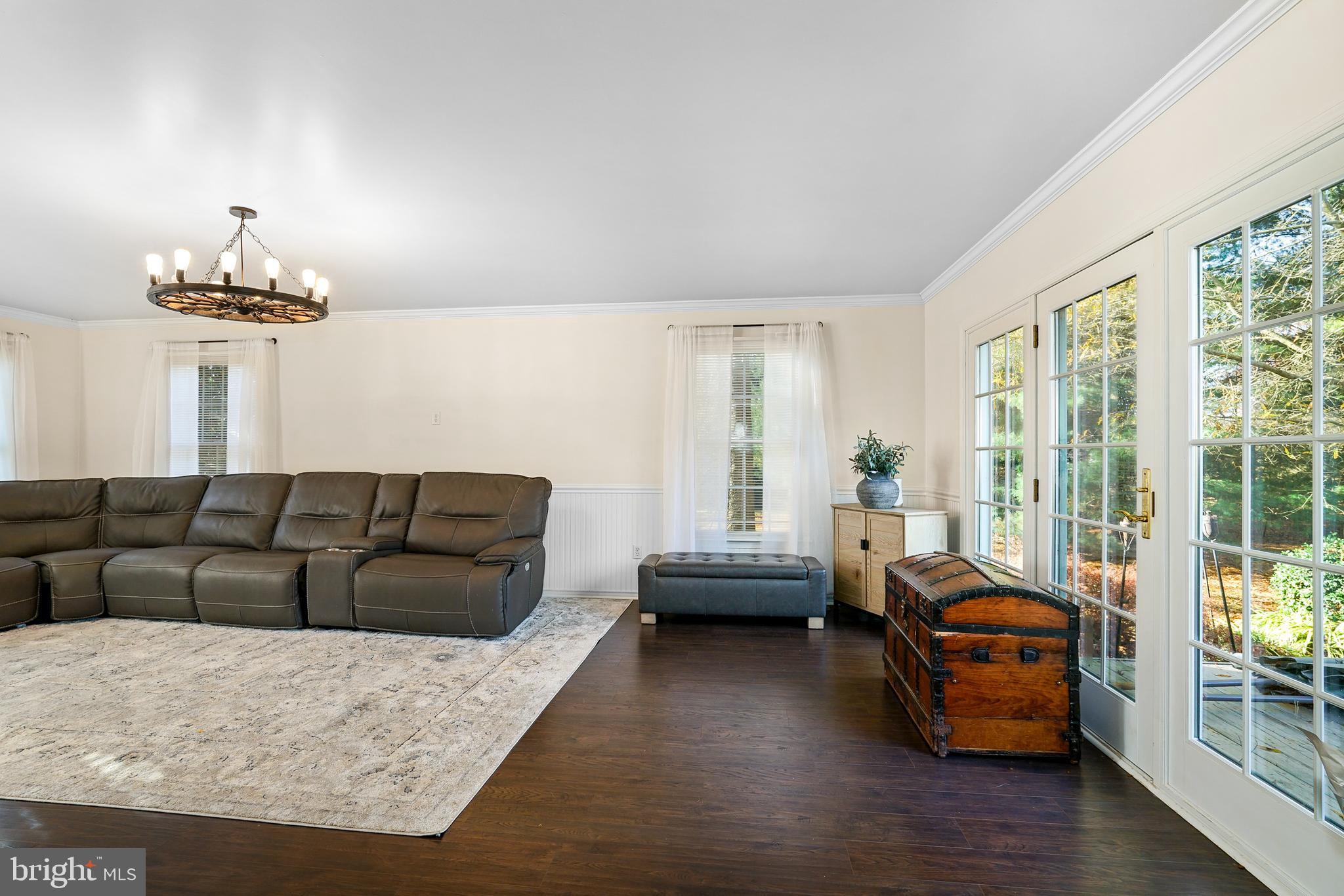 STRAWBERRY HILL - Residential