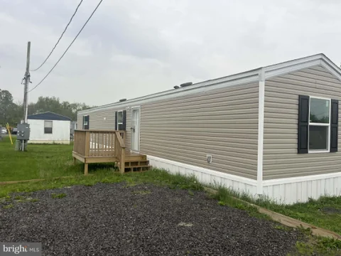 MLS: WVMG2000170