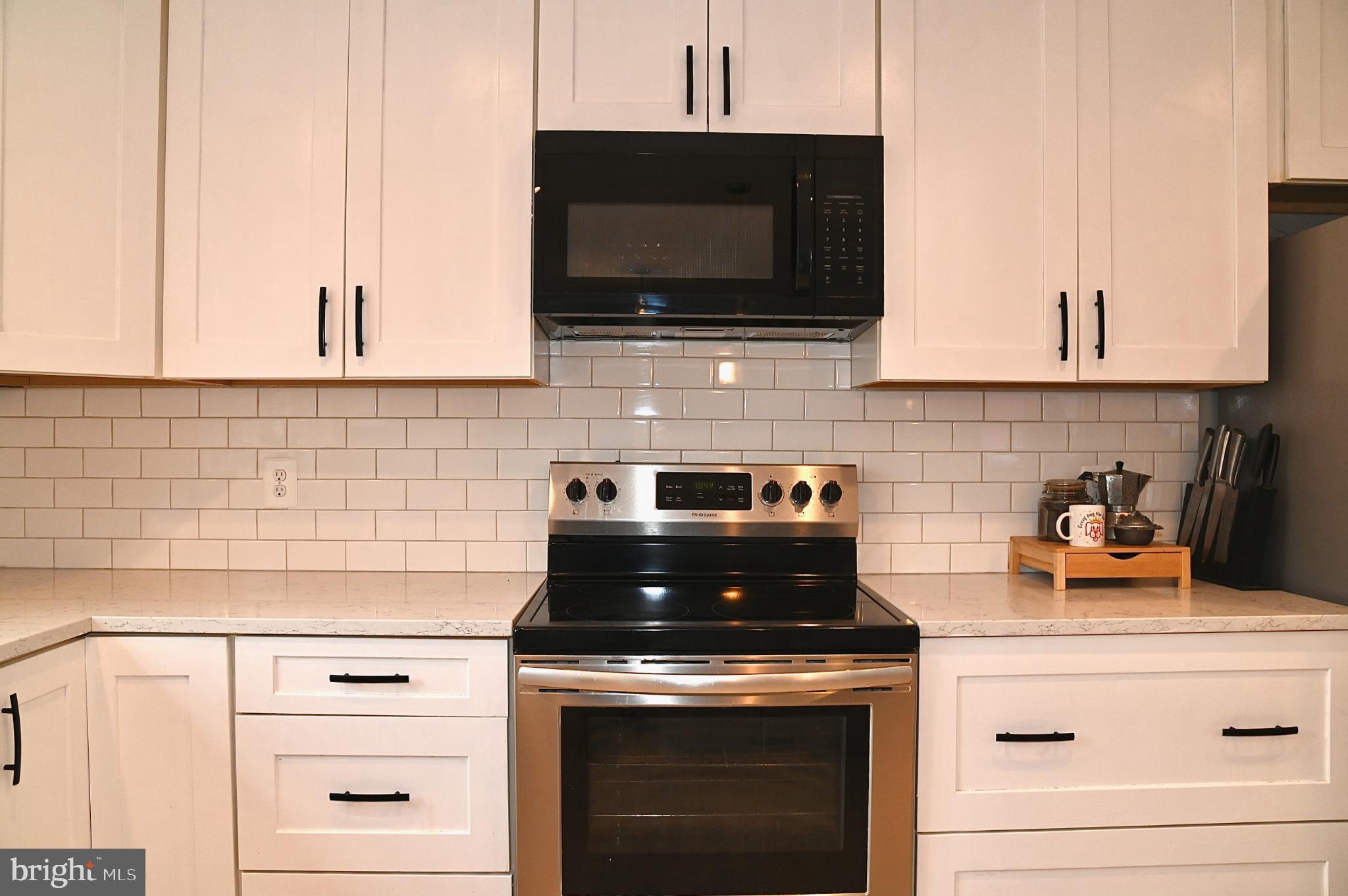 HICKORY RIDGE - Residential