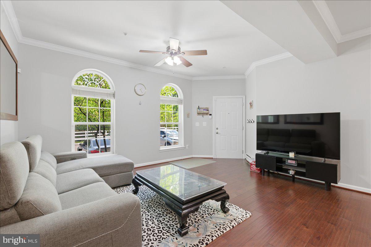 HEATHCOTE COMMONS CONDOMINIUMS - Residential