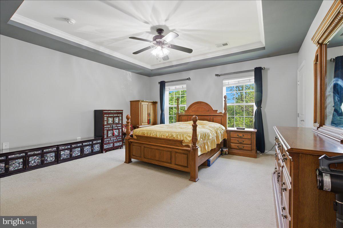 HEATHCOTE COMMONS CONDOMINIUMS - Residential