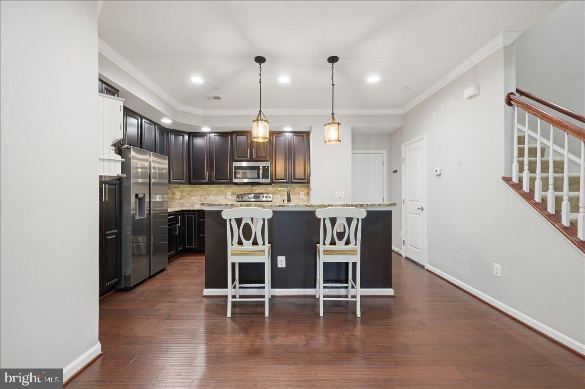 HEATHCOTE COMMONS CONDOMINIUMS - Residential