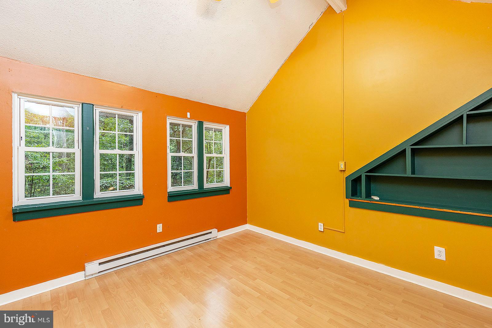 GLENWOOD FOREST - Residential