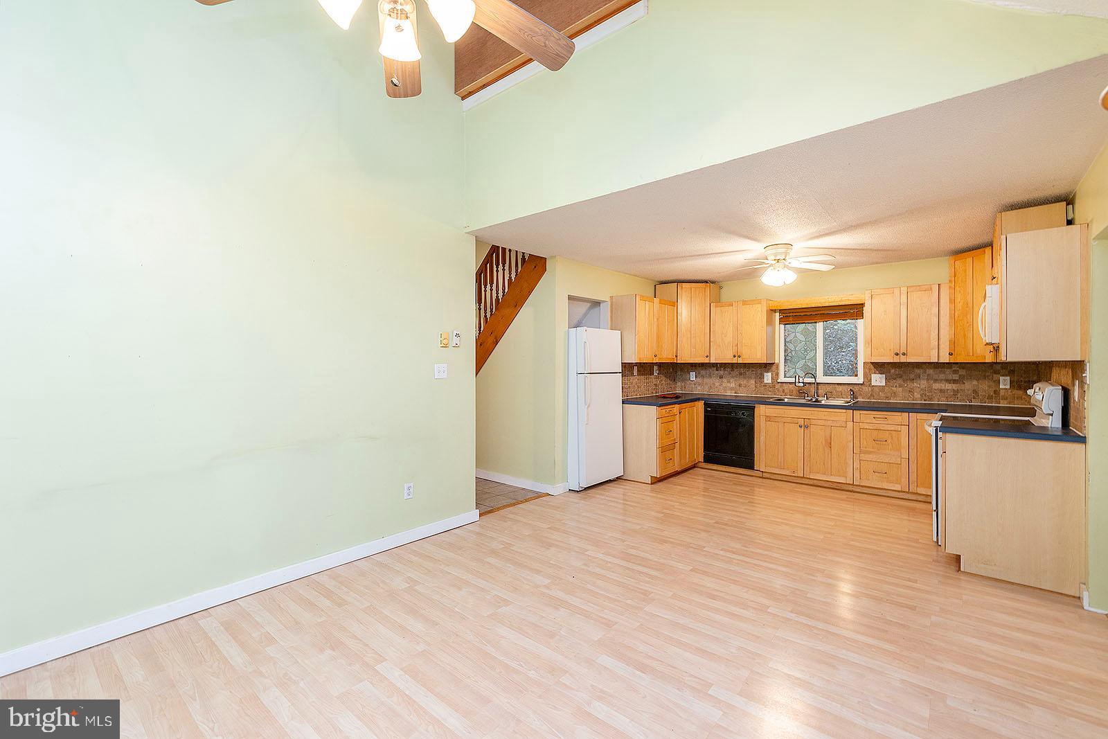 GLENWOOD FOREST - Residential