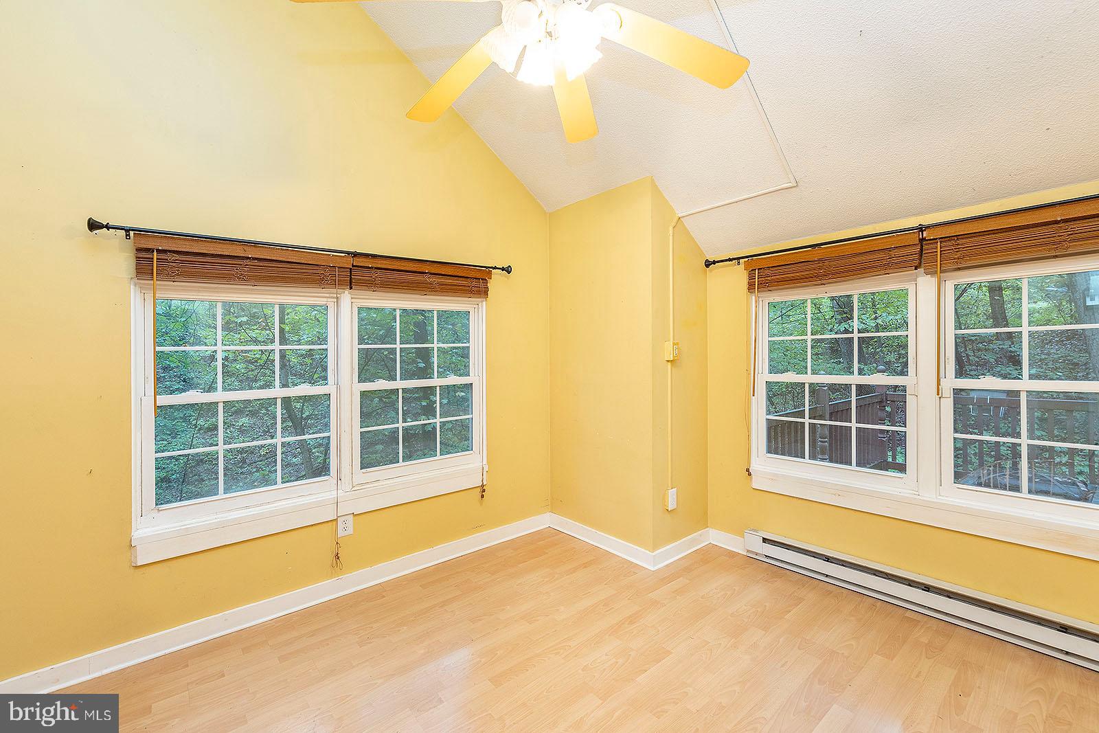 GLENWOOD FOREST - Residential