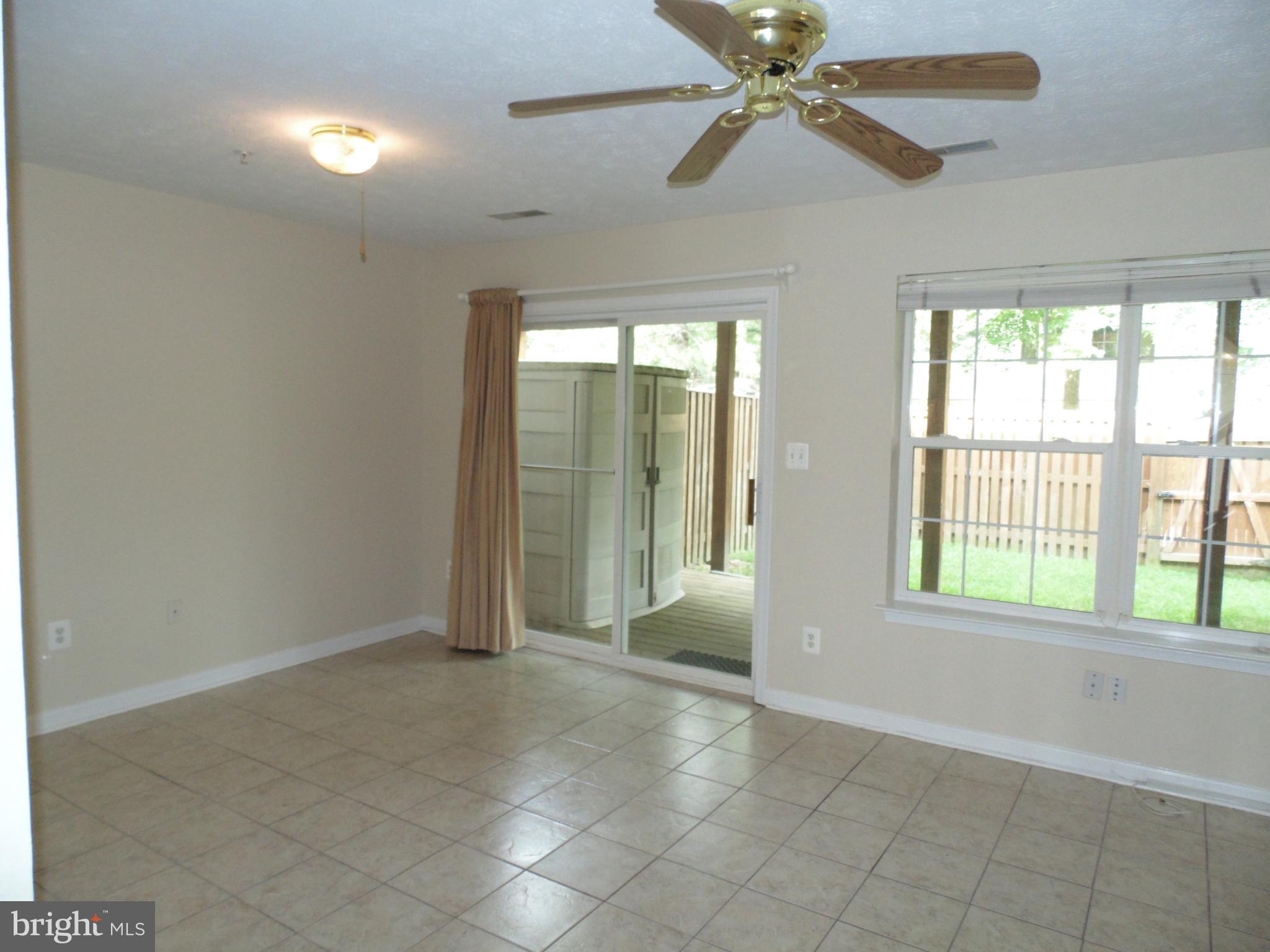 PINEY ORCHARD - Residential Lease