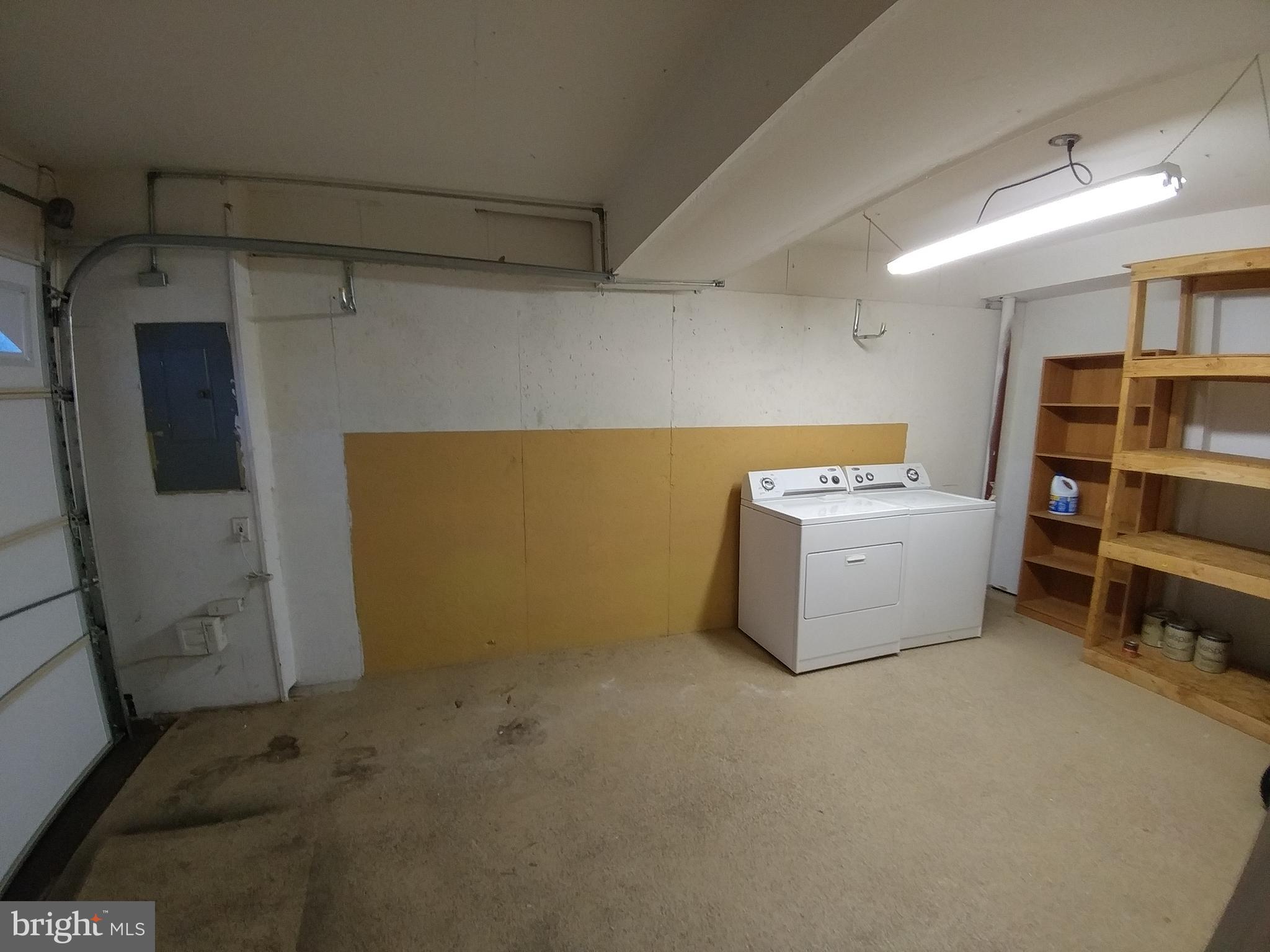 PINEY ORCHARD - Residential Lease