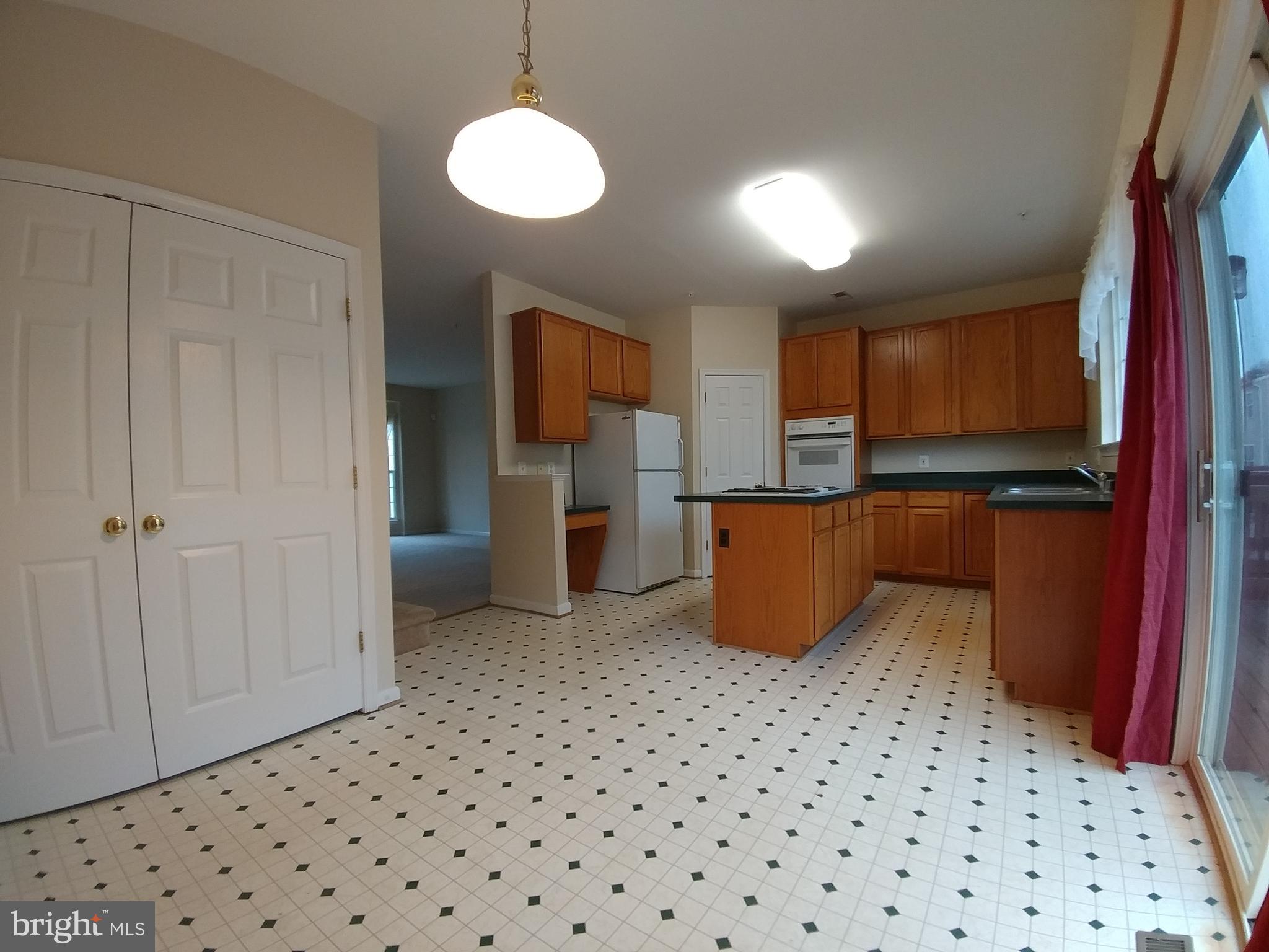 PINEY ORCHARD - Residential Lease