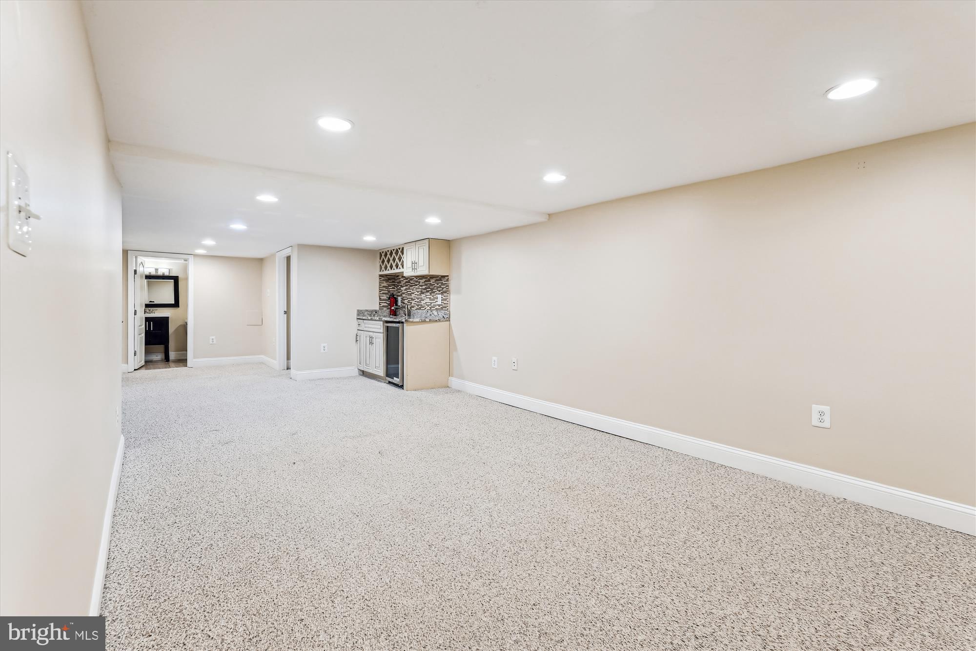 CHILLUM - Residential Lease