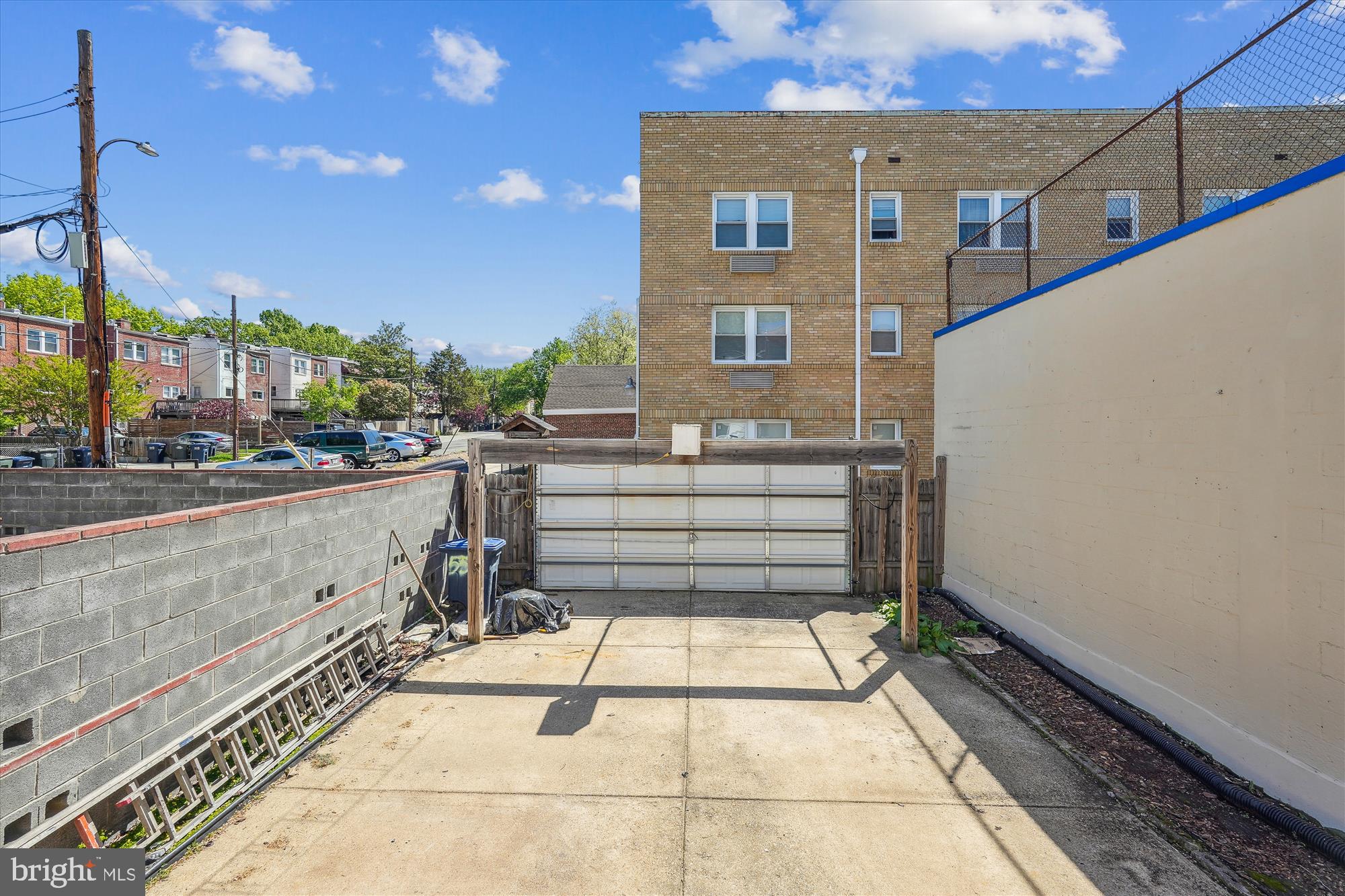 CHILLUM - Residential Lease