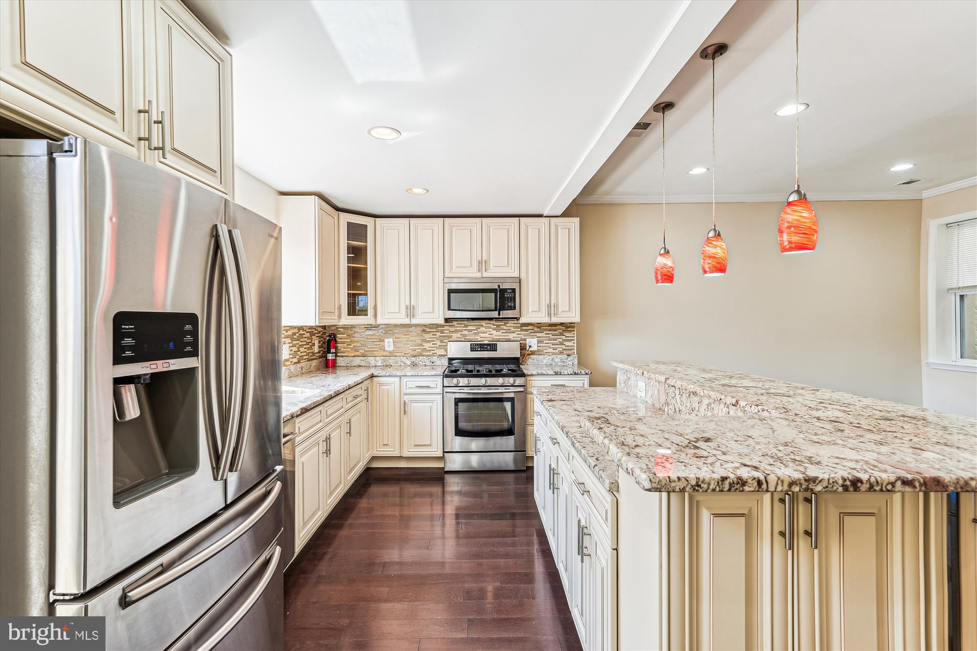 CHILLUM - Residential Lease