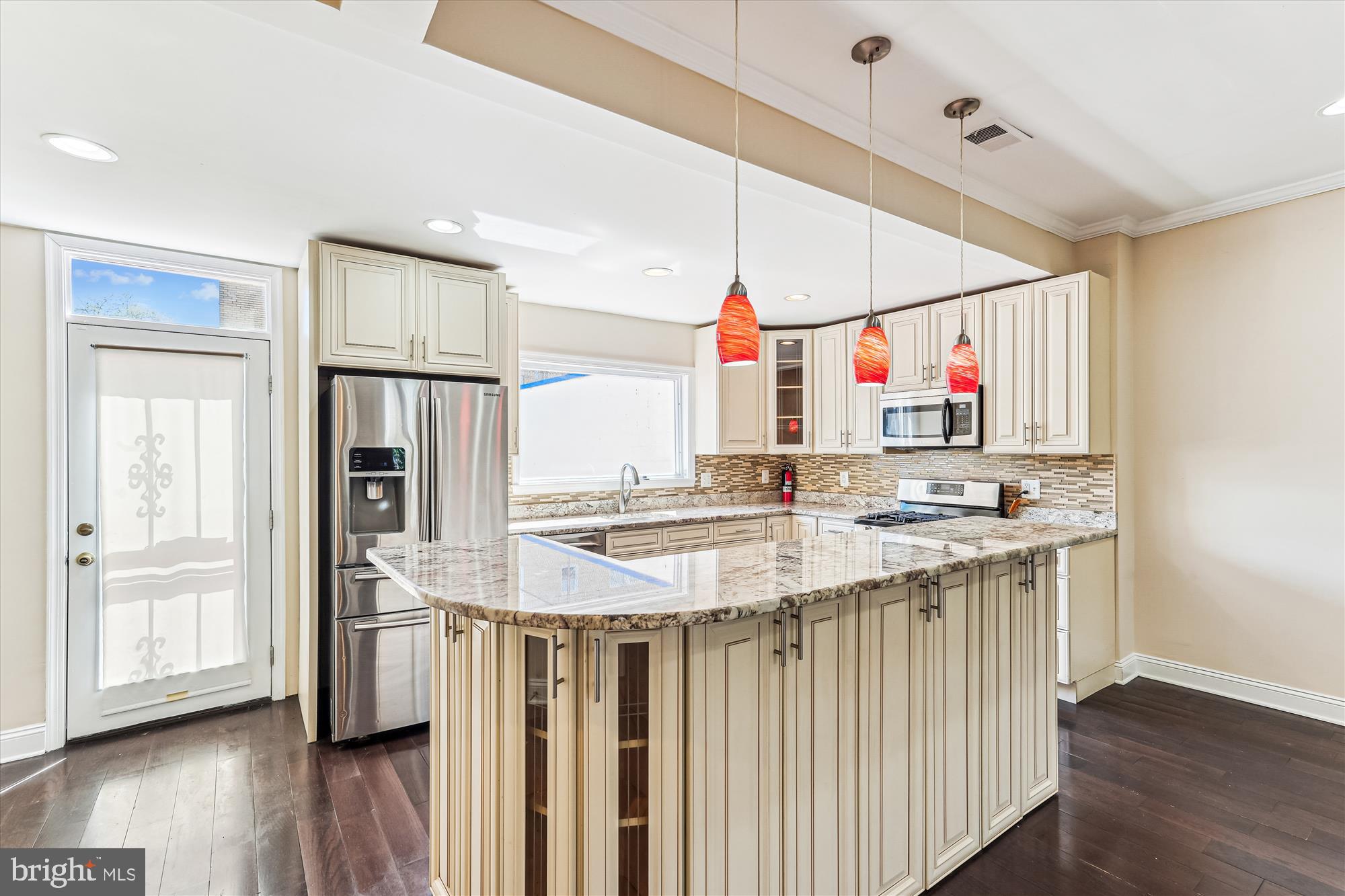 CHILLUM - Residential Lease