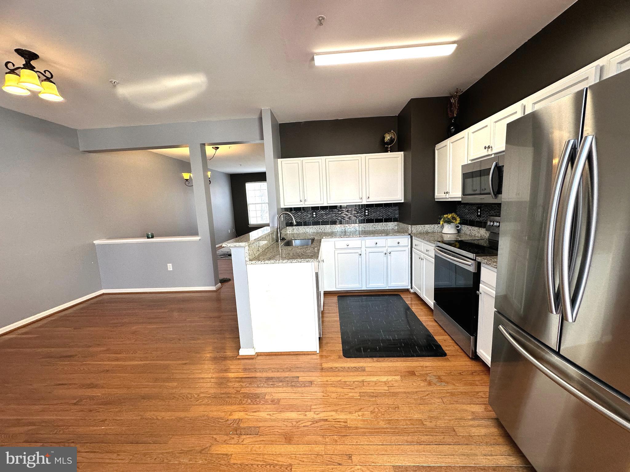 APPLEGATE NORTH - Residential