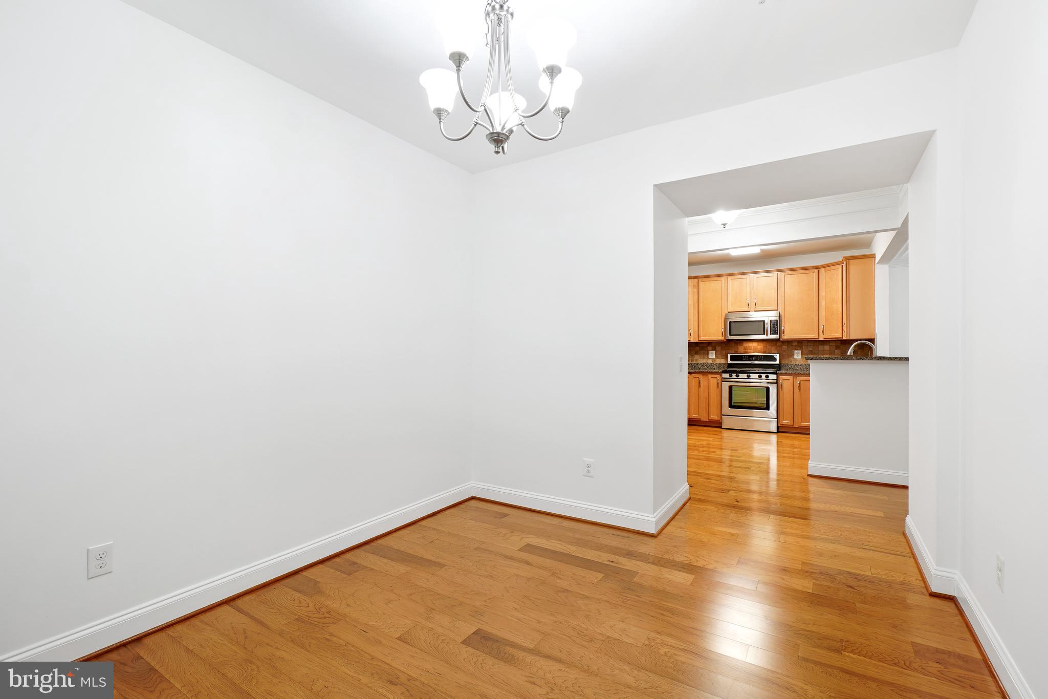 PINEY ORCHARD - Residential