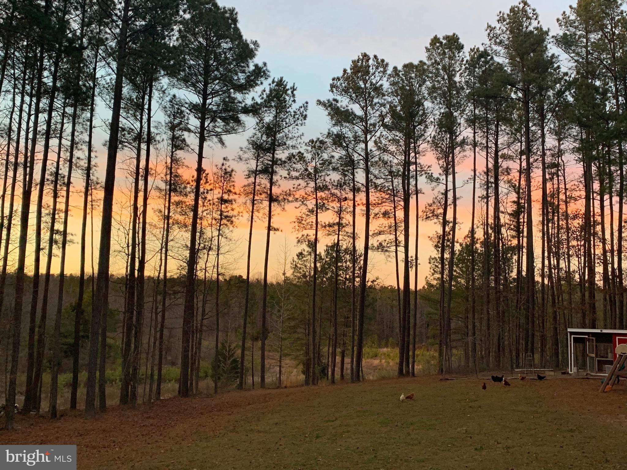 SIX LAKES WEST - Residential