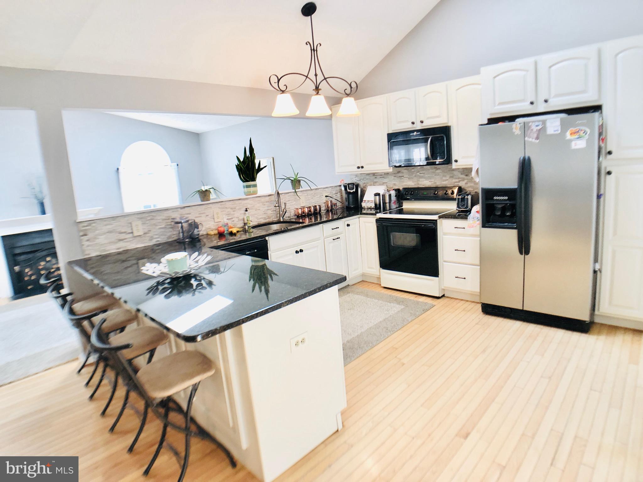 KIMBERLY HILLS - Residential