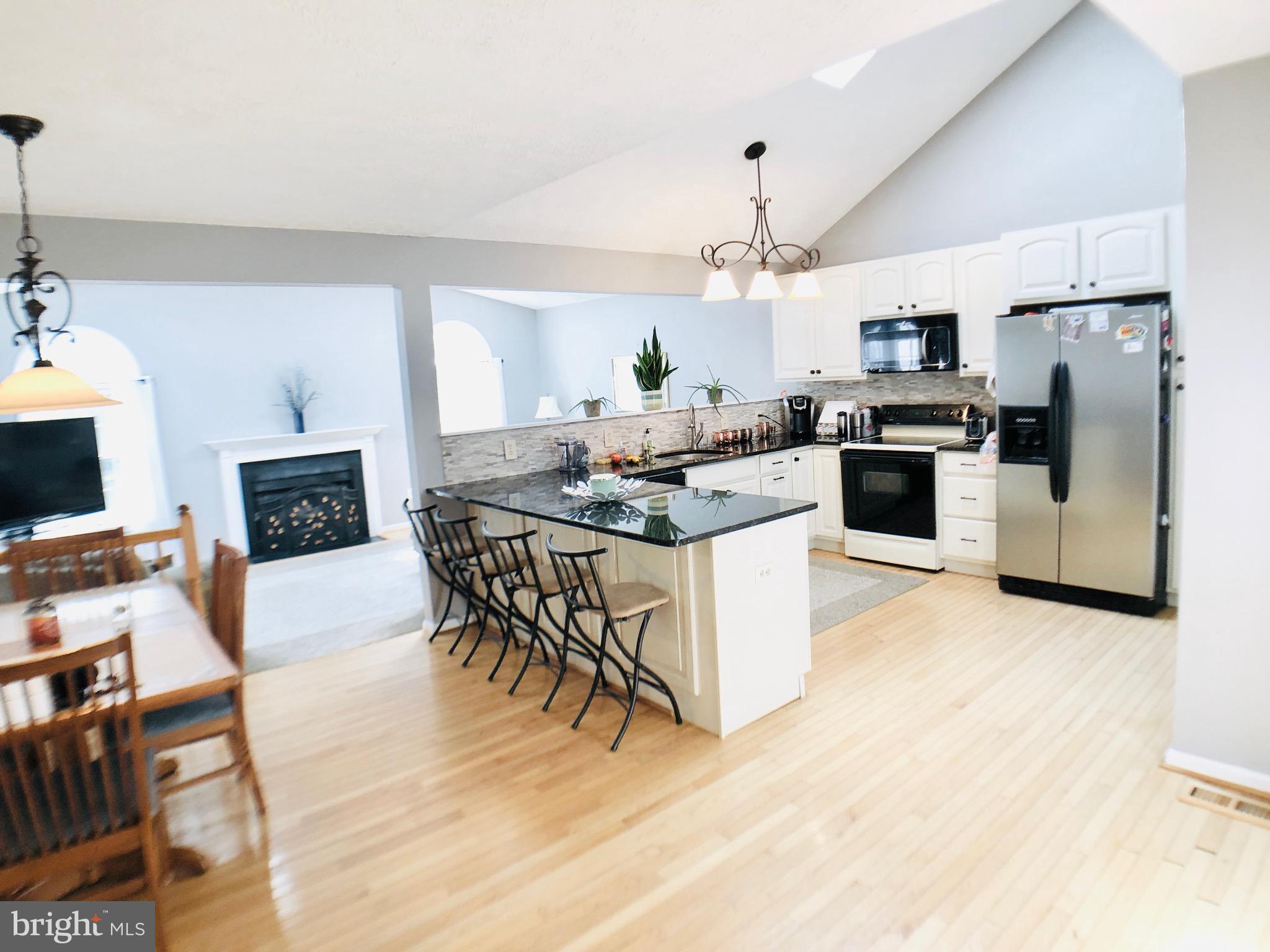 KIMBERLY HILLS - Residential