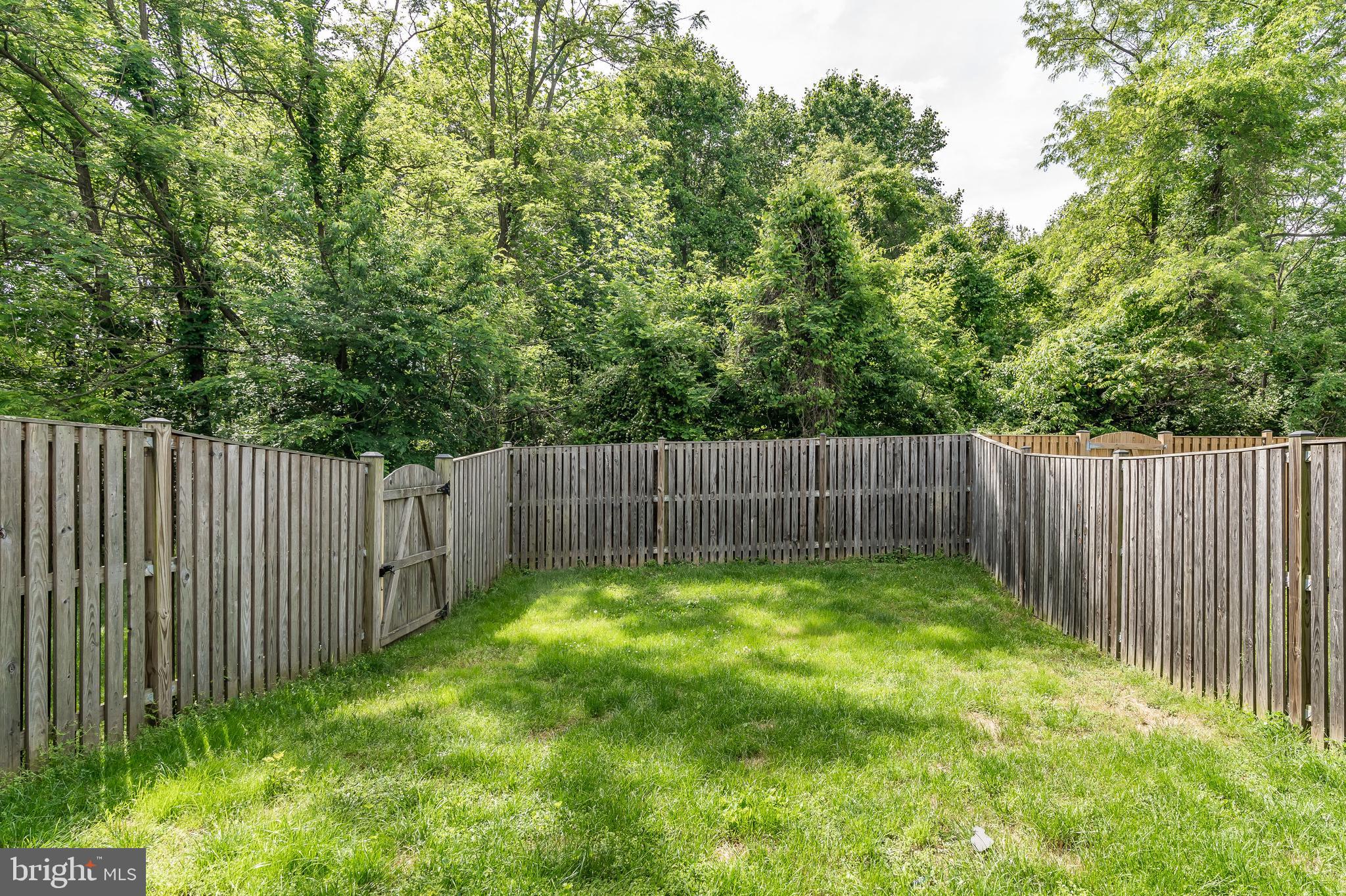 LEISHEAR VILLAGE - Residential