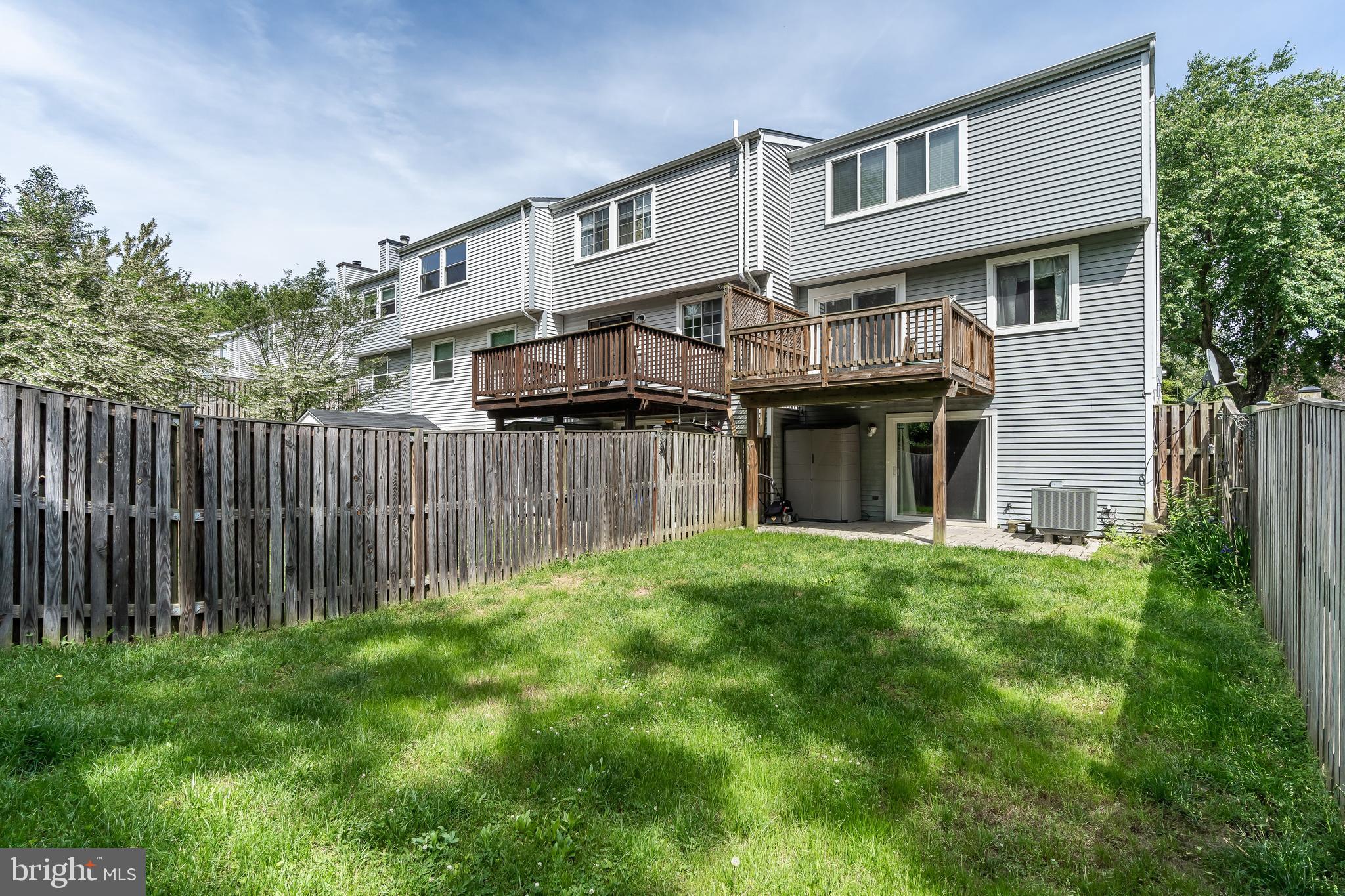 LEISHEAR VILLAGE - Residential