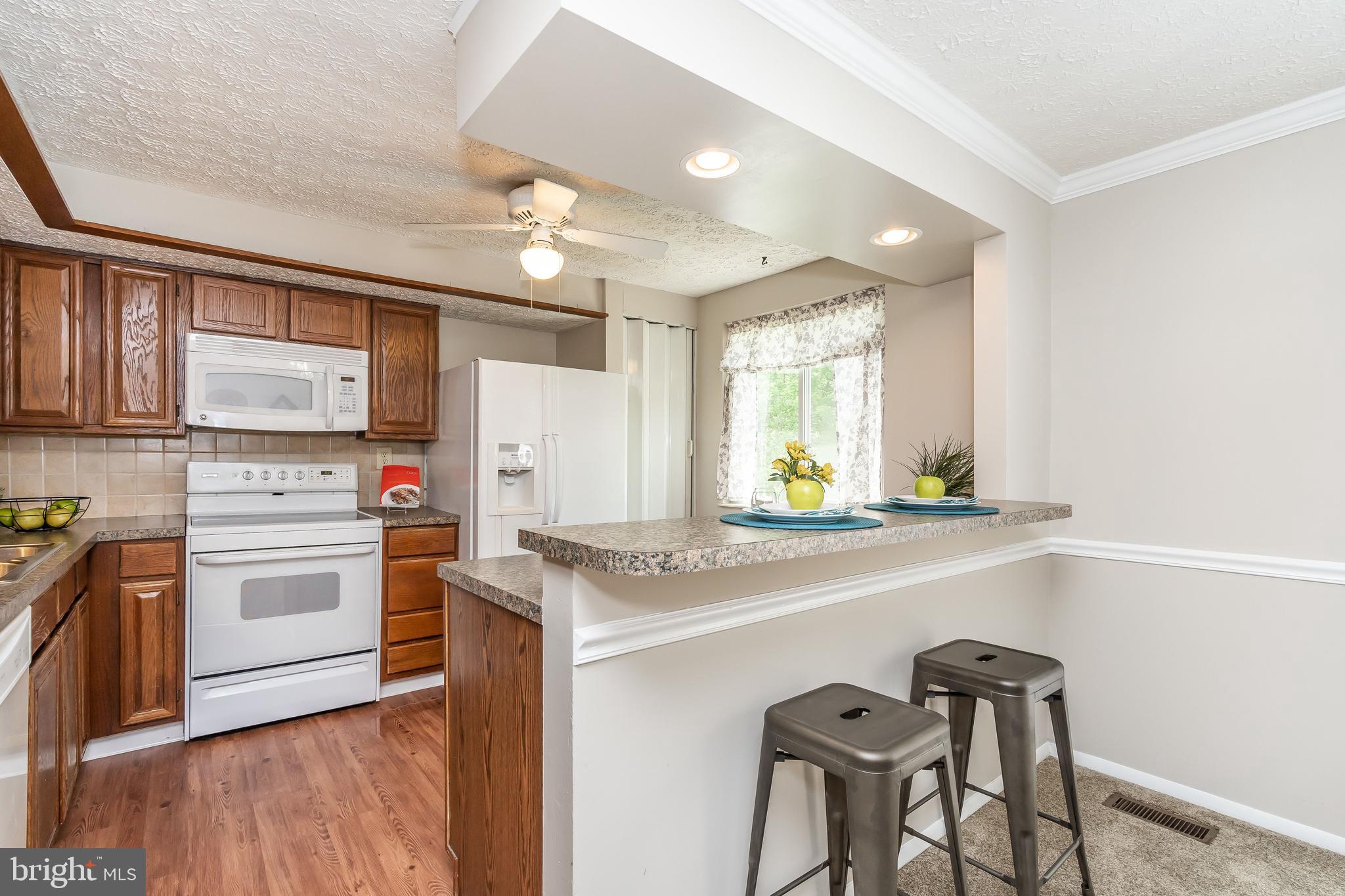 LEISHEAR VILLAGE - Residential