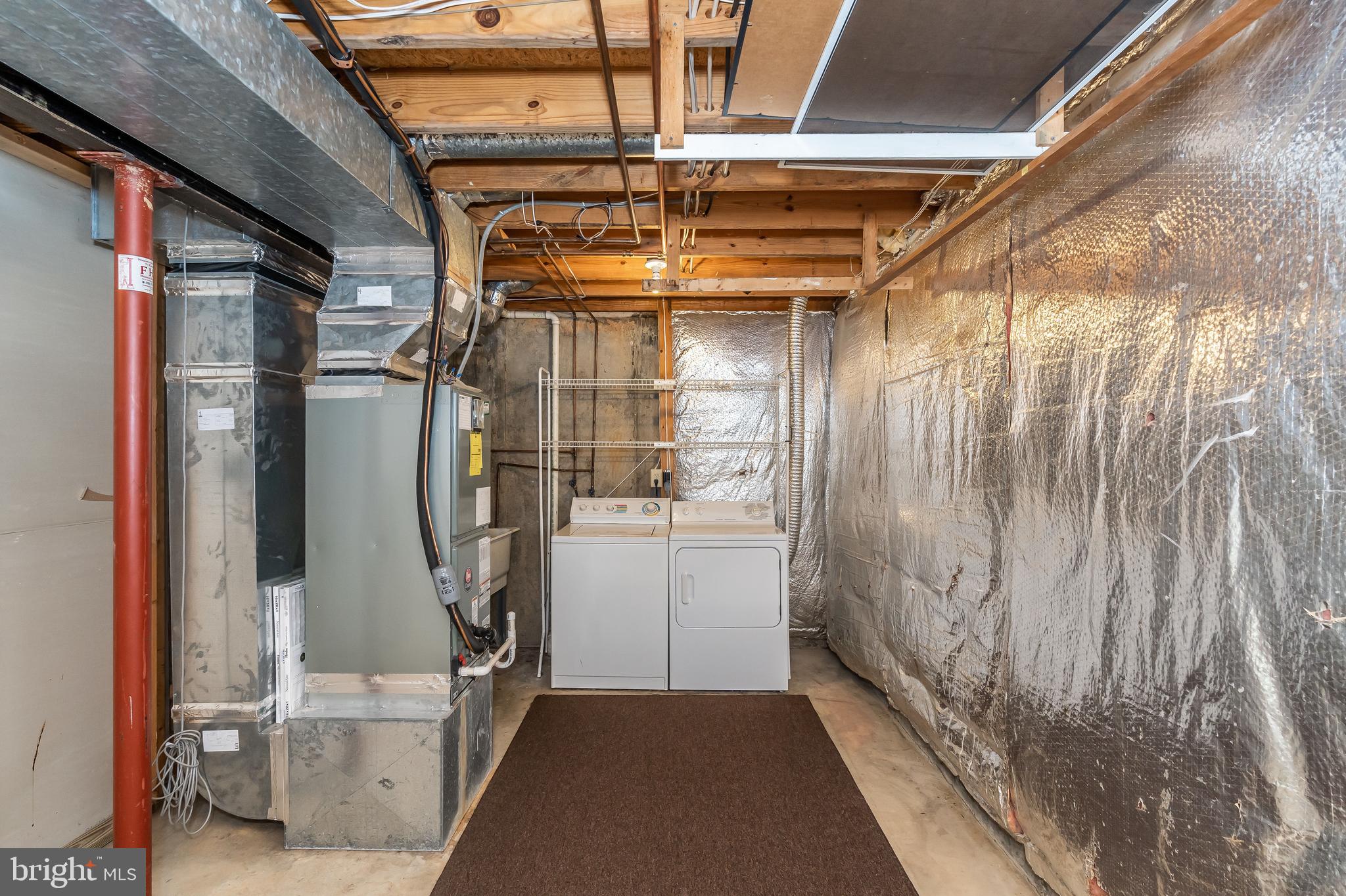 LEISHEAR VILLAGE - Residential