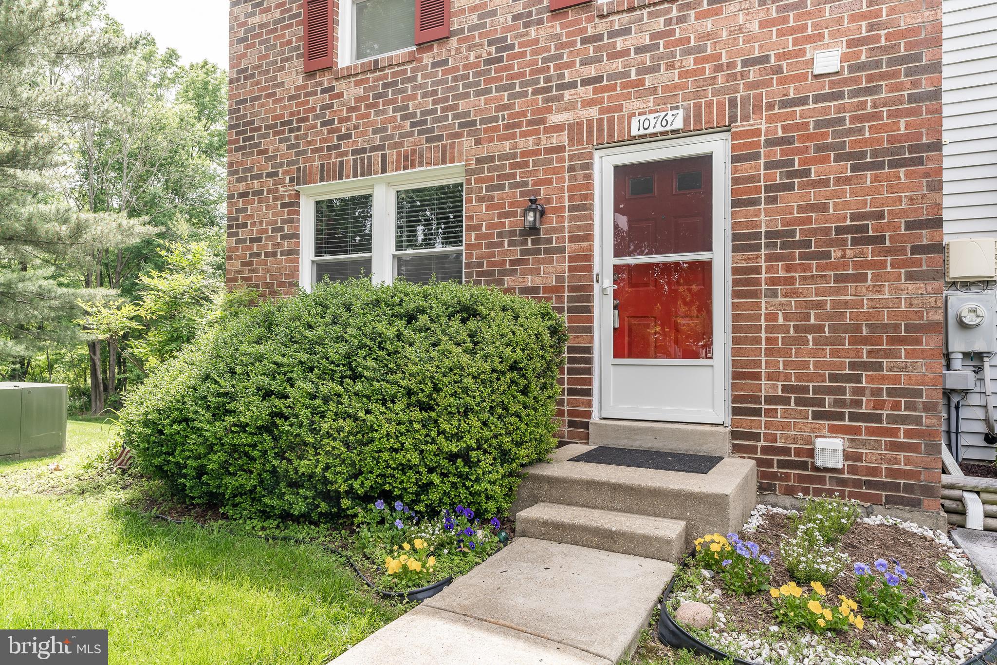 LEISHEAR VILLAGE - Residential