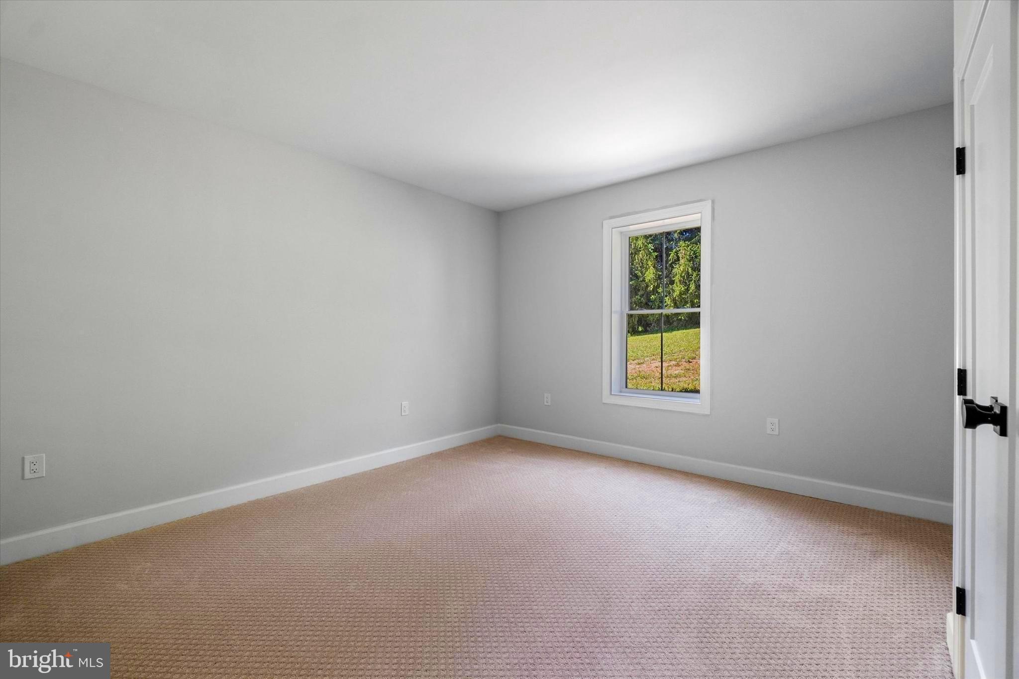 EAST HOPEWELL - Residential