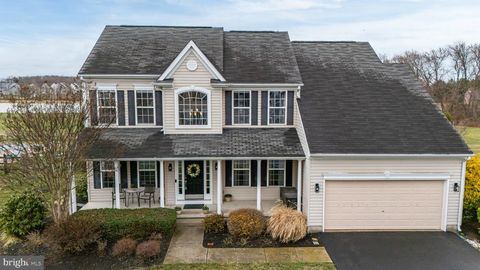 Homes For Sale - 170 Century Drive<br/> SMYRNA, DE 19977