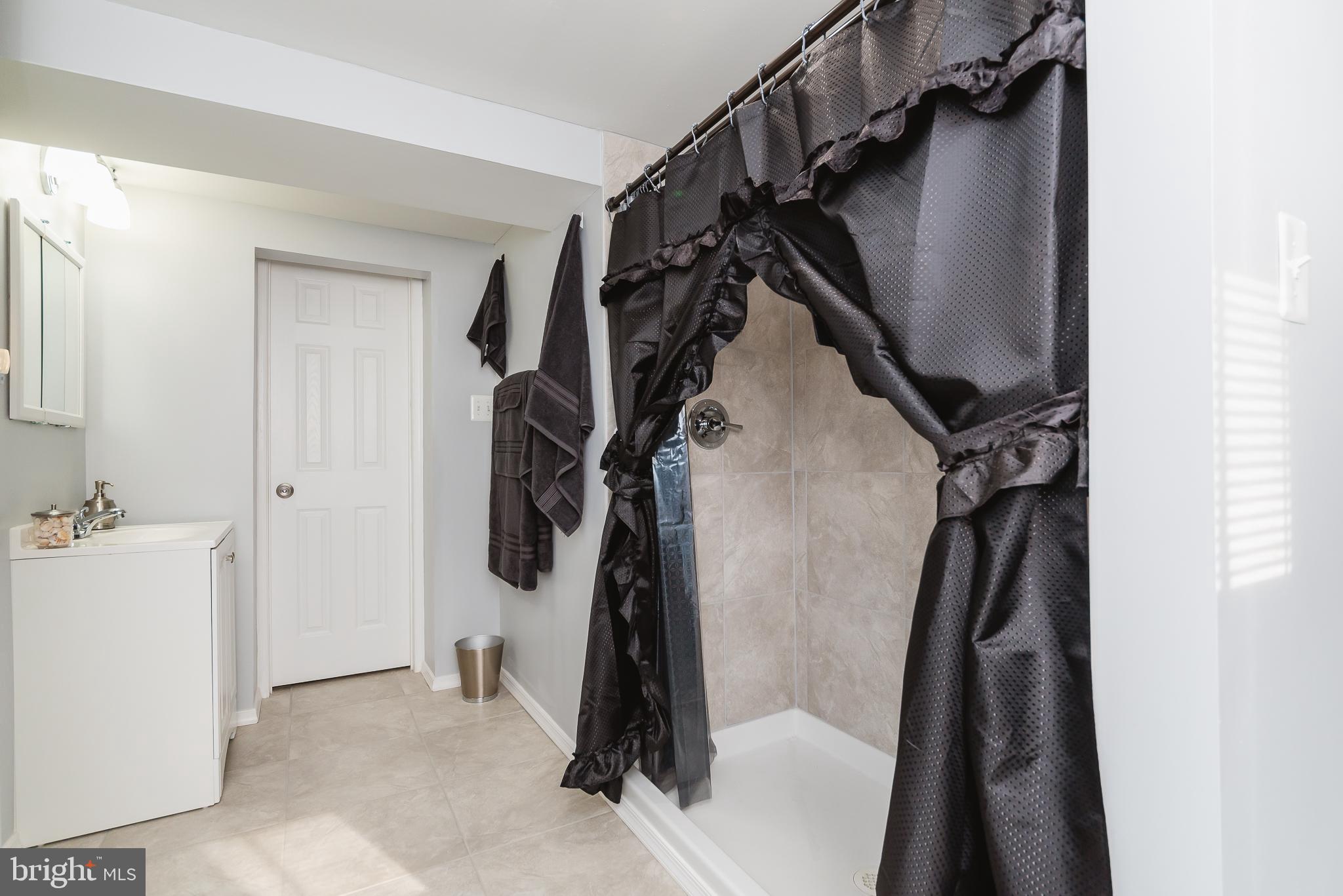 RIDGE TERRACE - Residential