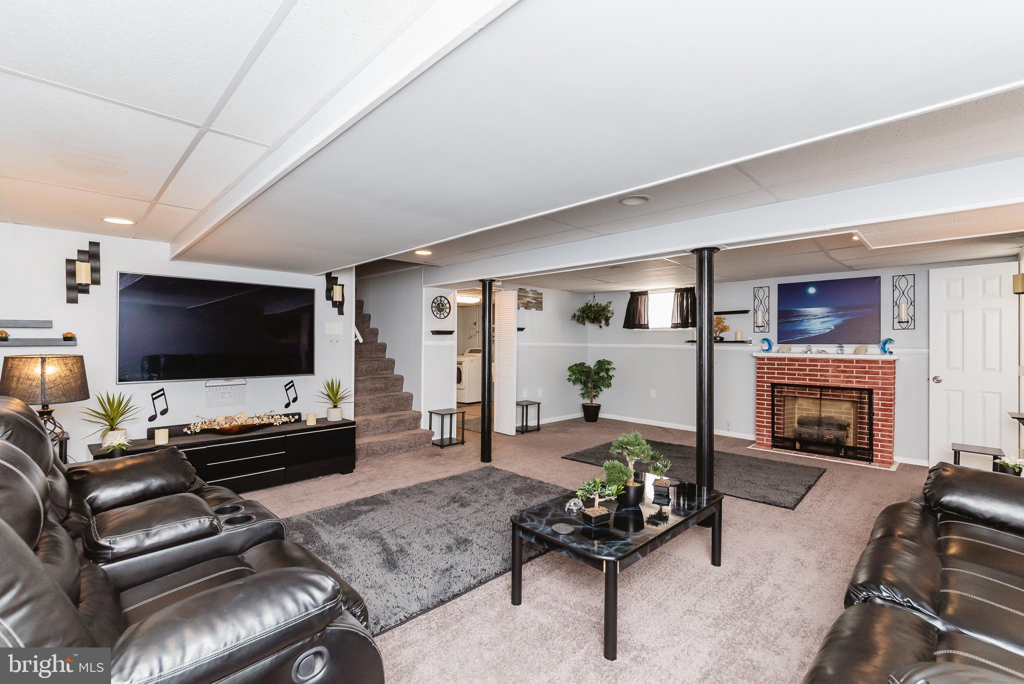 RIDGE TERRACE - Residential