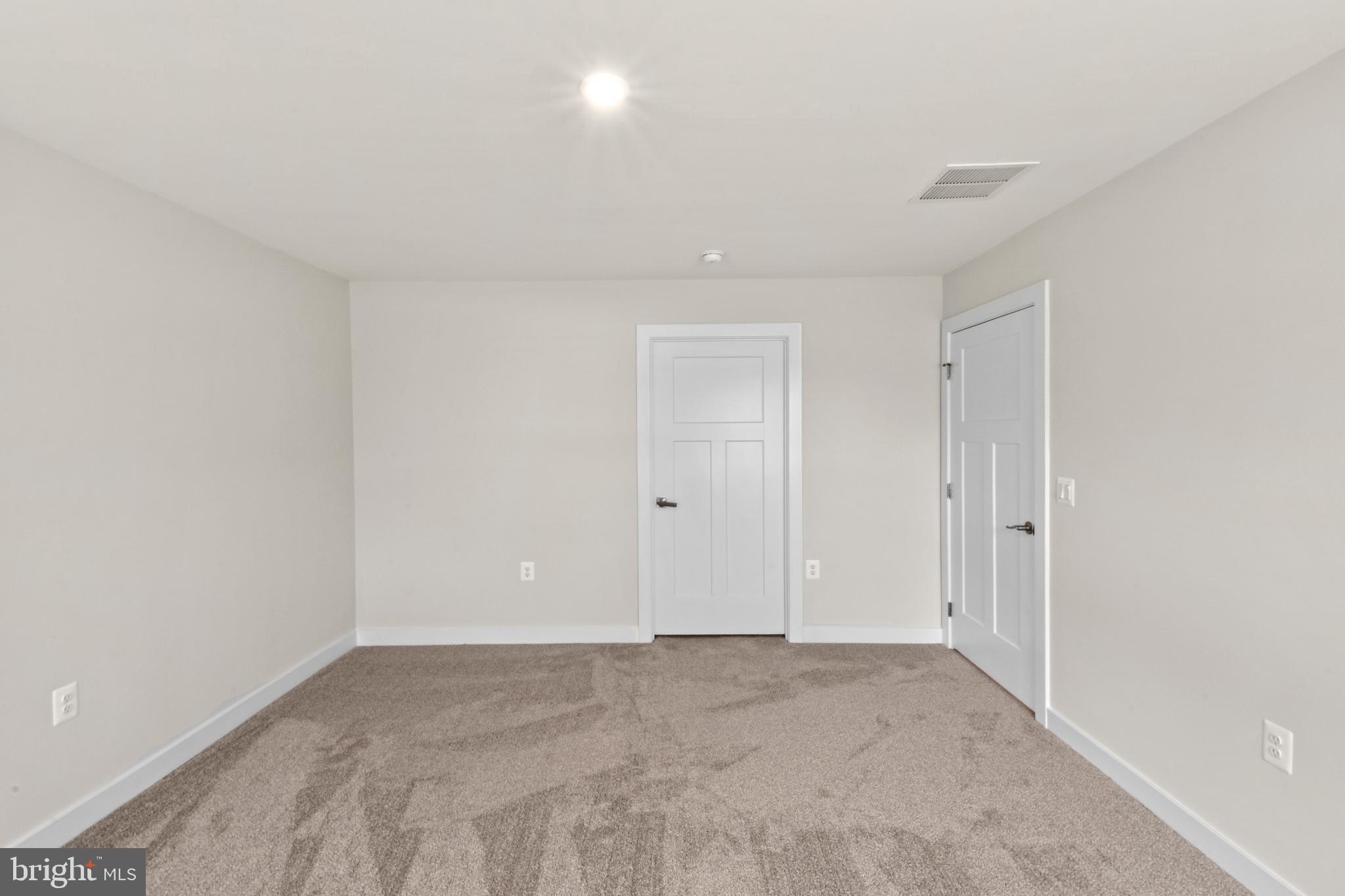 THE LAKES AT MARTINSBURG - Residential