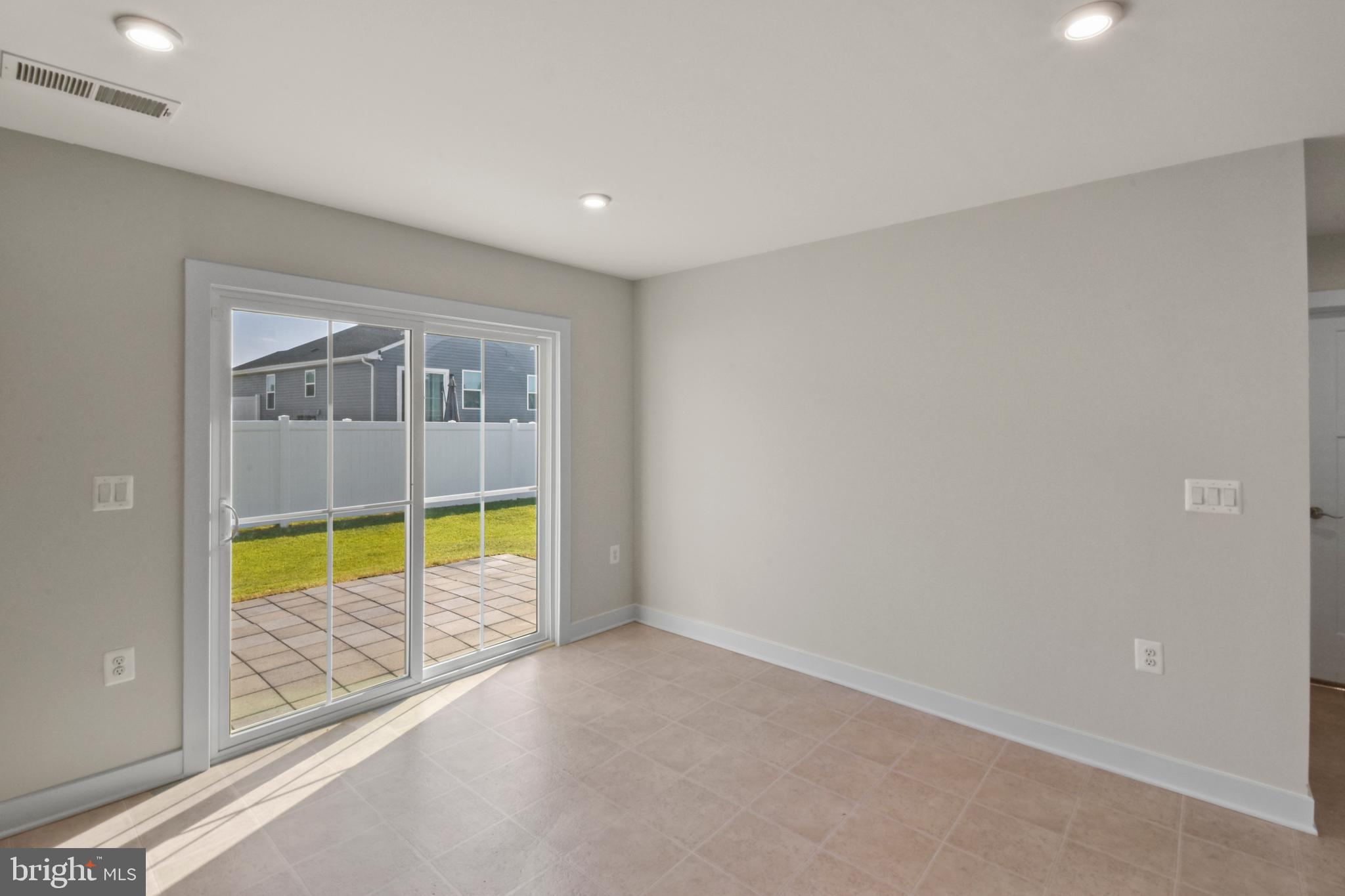 THE LAKES AT MARTINSBURG - Residential