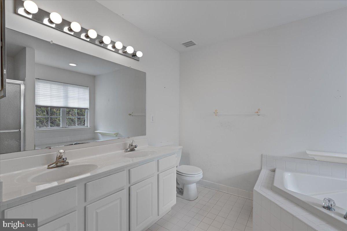 BAYVIEW HILLS - Residential