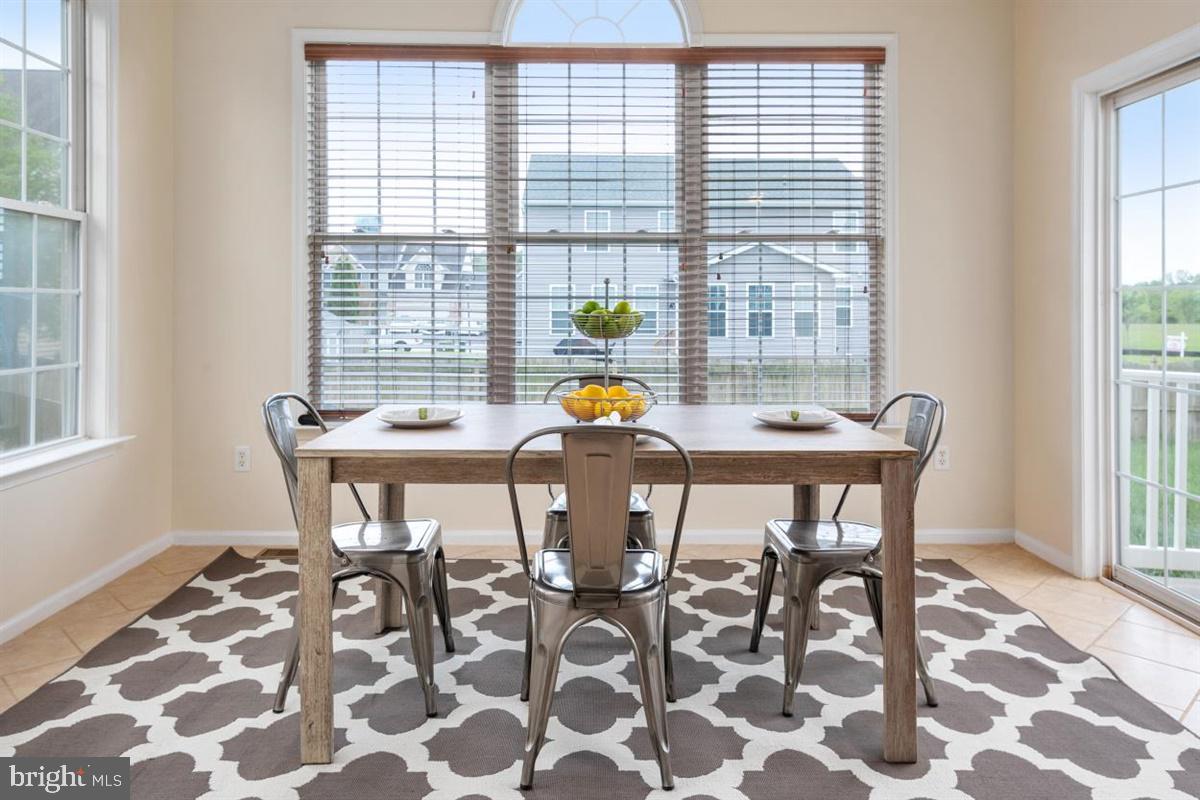 NORTH BROOK - Residential