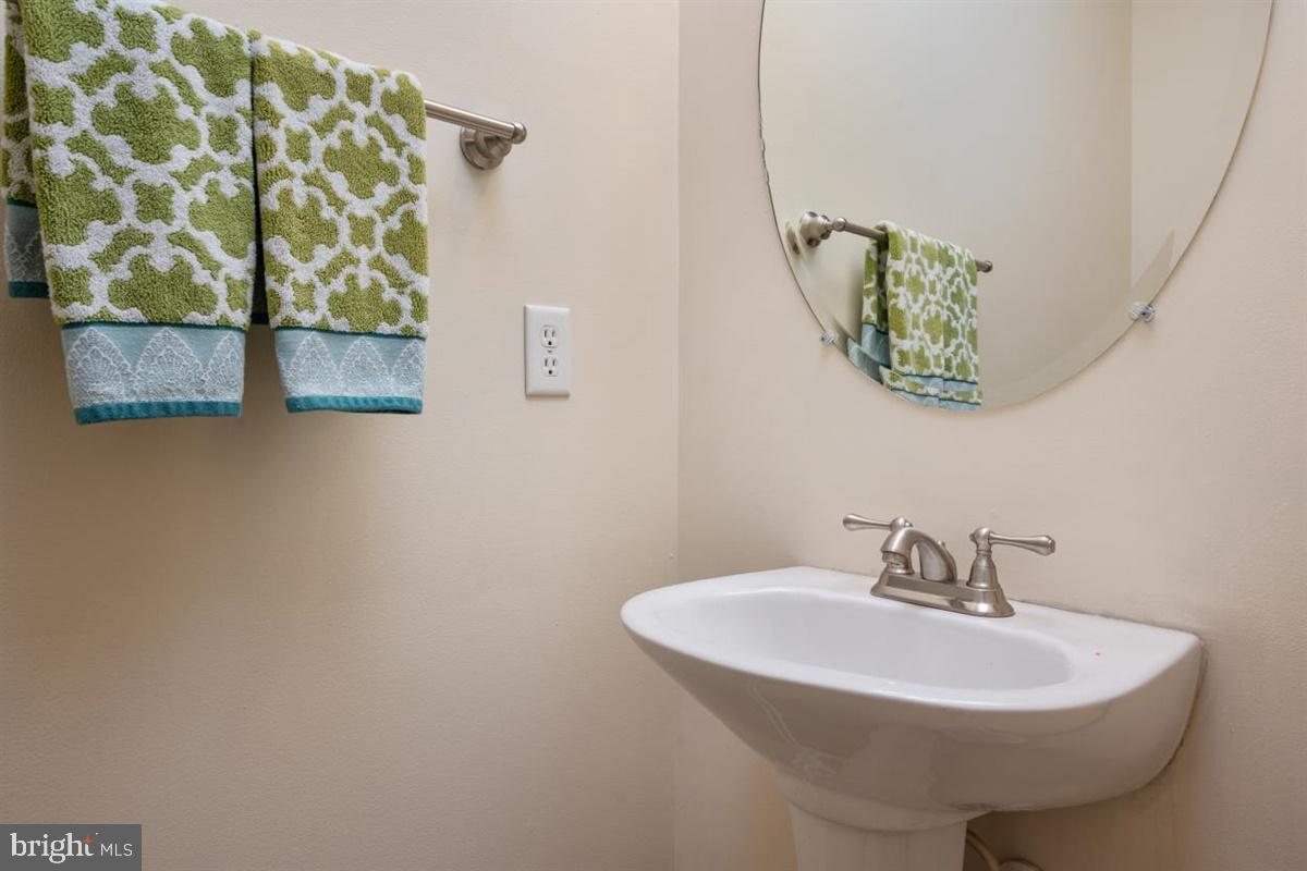 NORTH BROOK - Residential