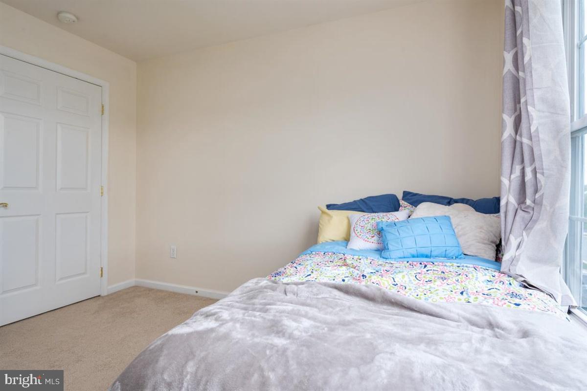 NORTH BROOK - Residential