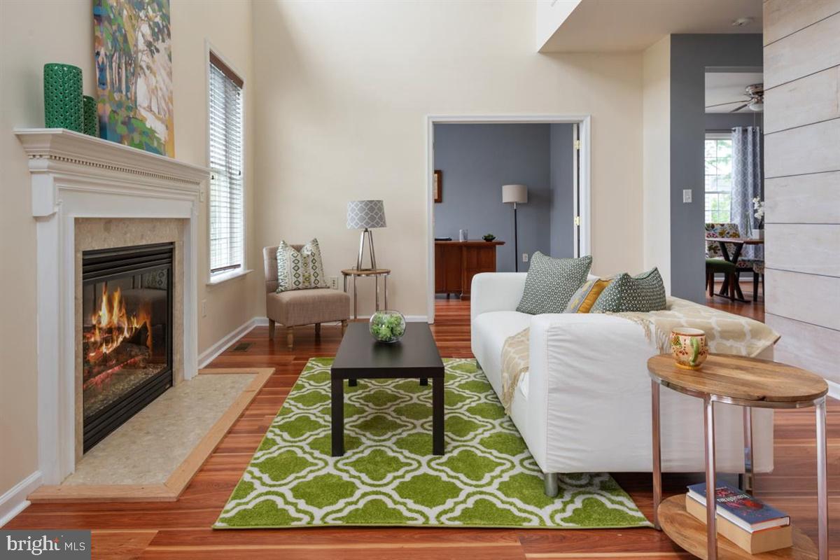 NORTH BROOK - Residential